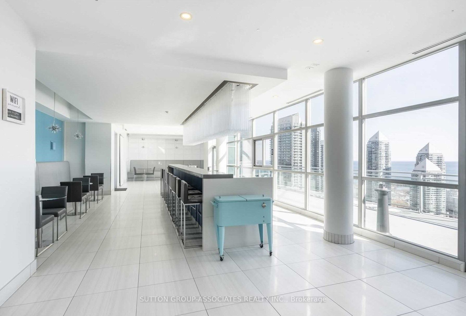165 Legion Road N, #1532