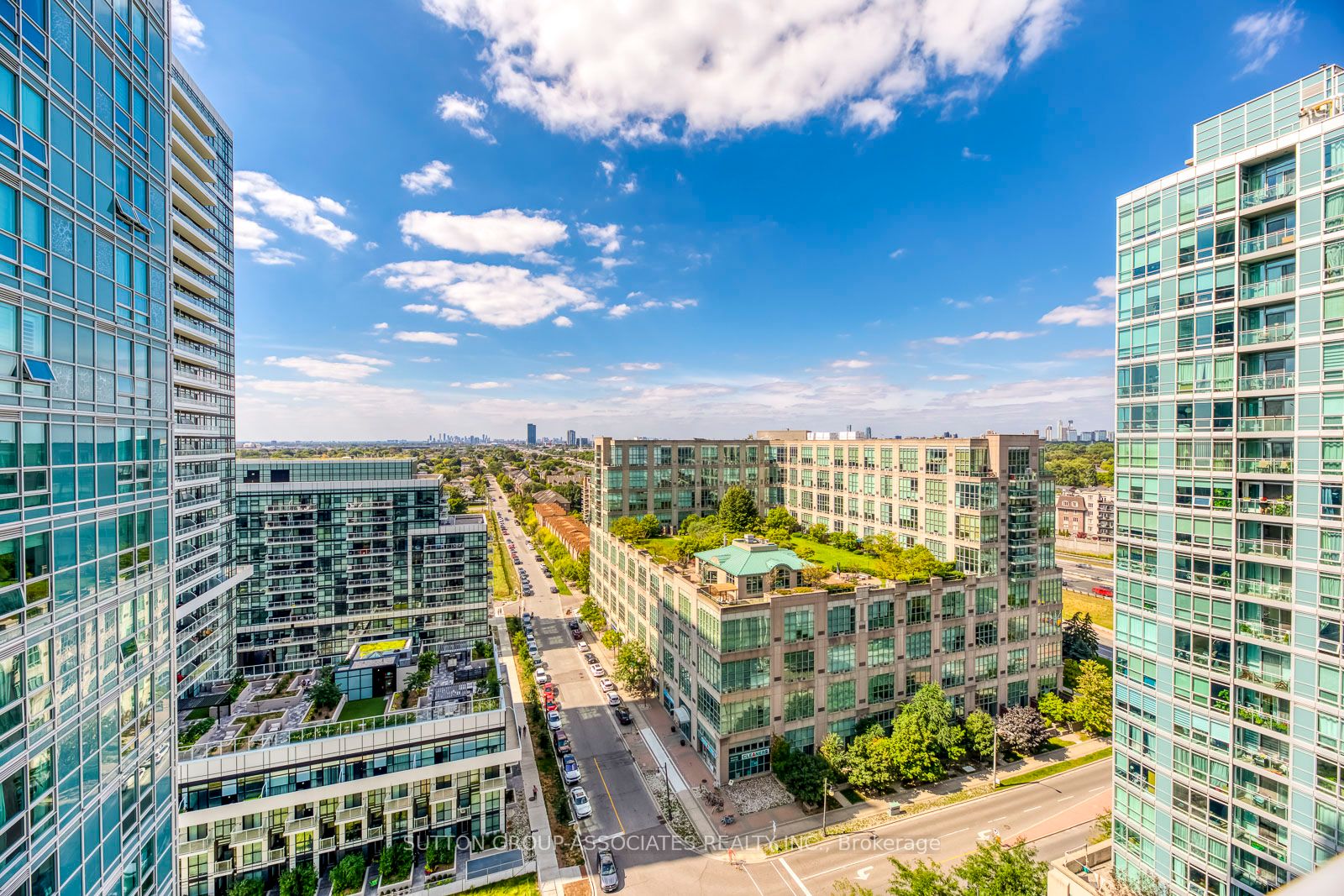 165 Legion Road N, #1532