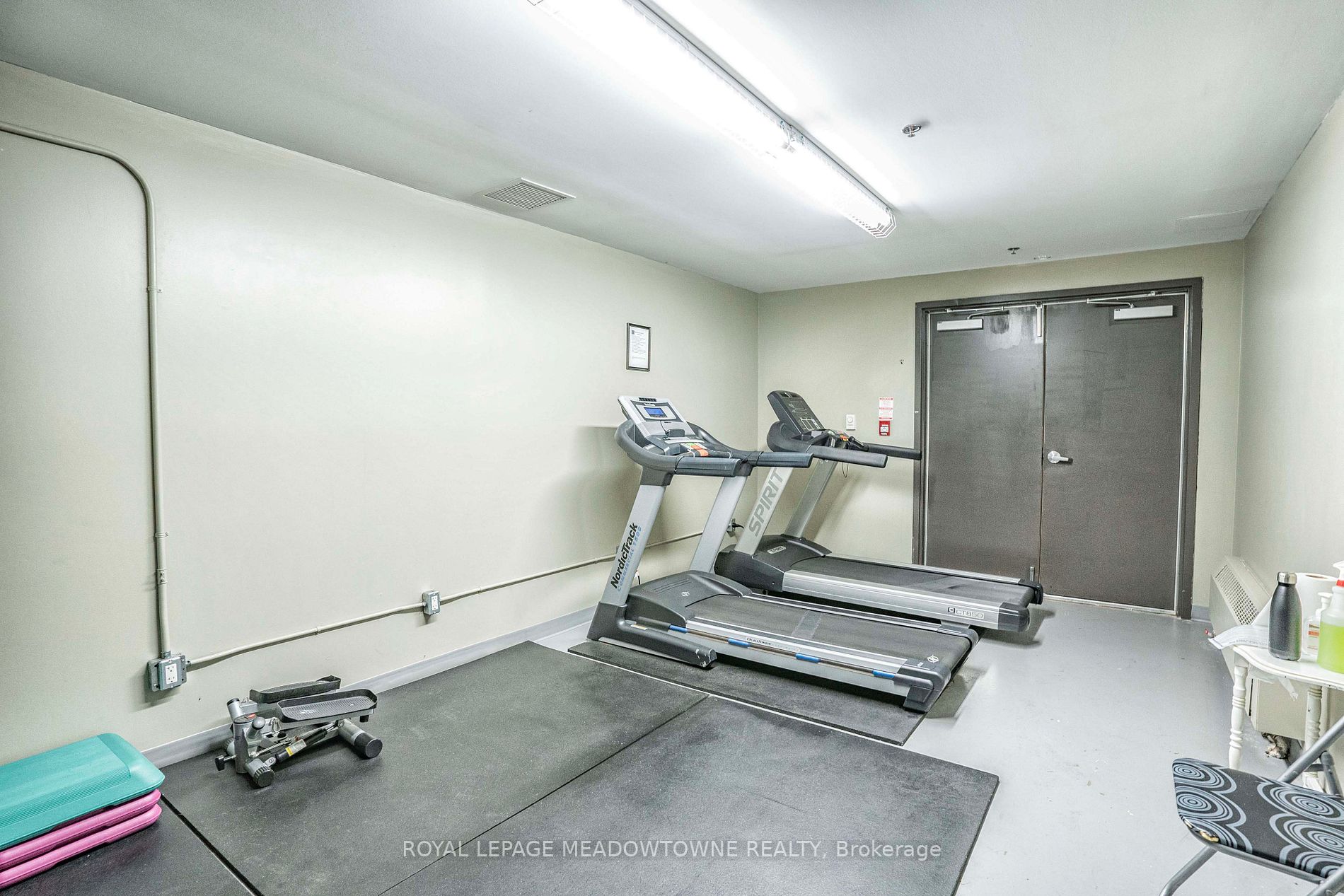 5317 Upper Middle Rd, #323