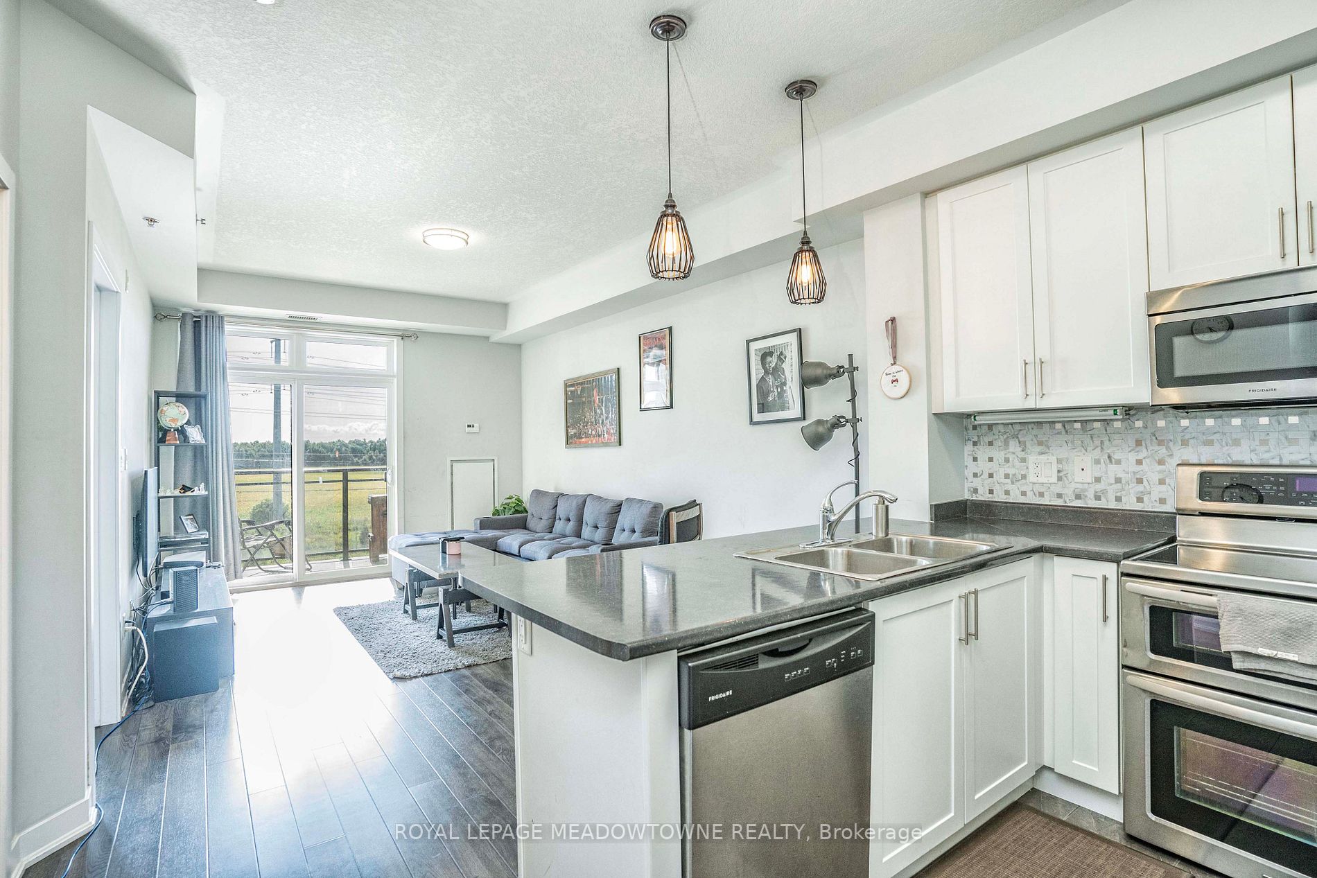 5317 Upper Middle Rd, #323