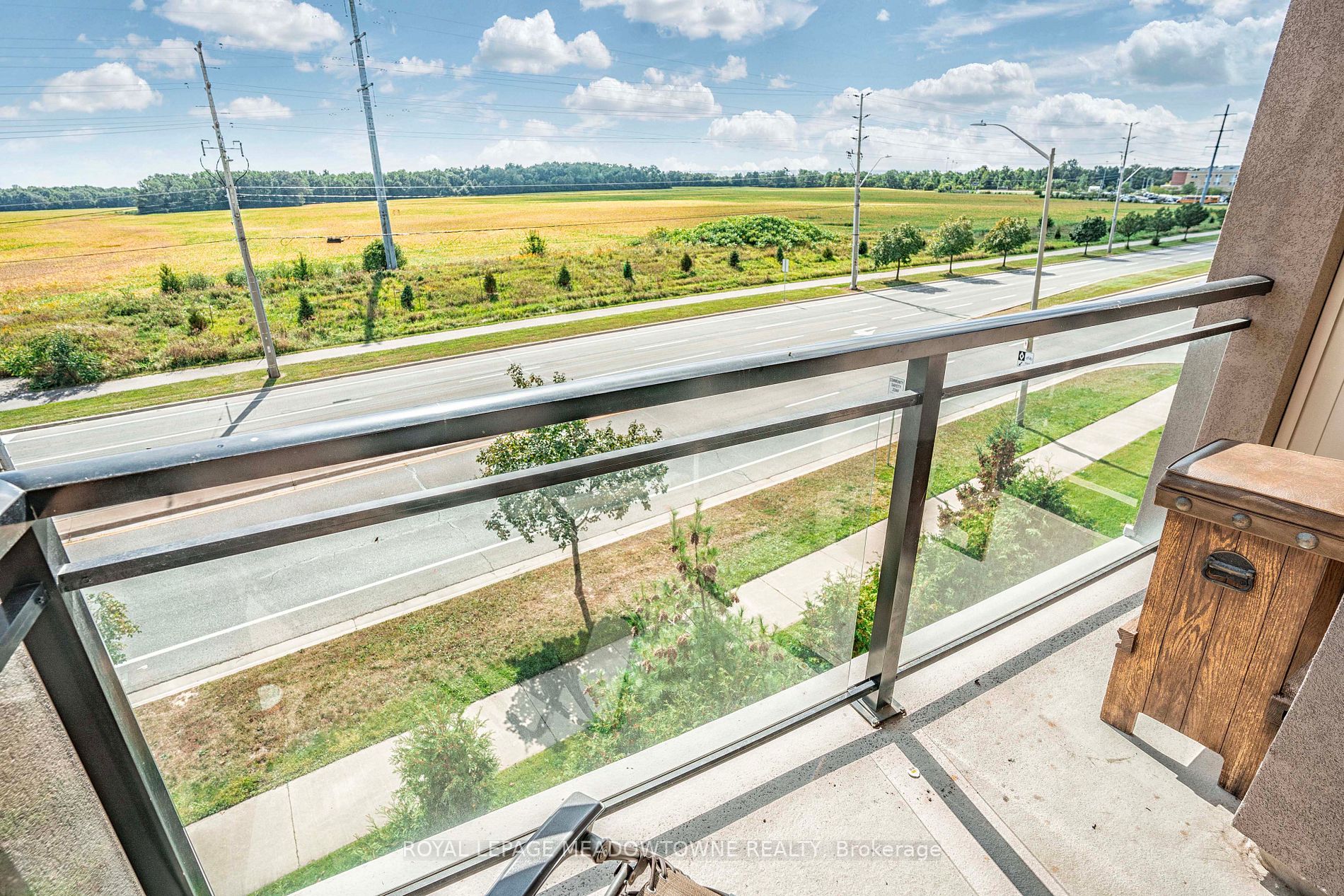5317 Upper Middle Rd, #323