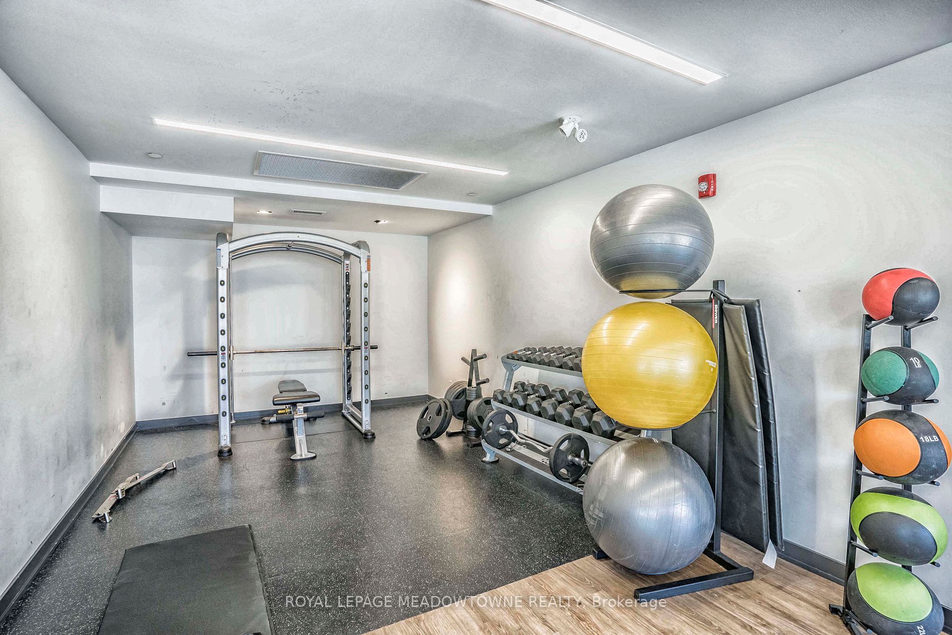5240 Dundas St, #B605