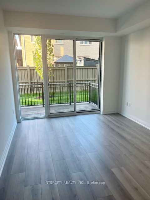 65 Attmar Dr, #150