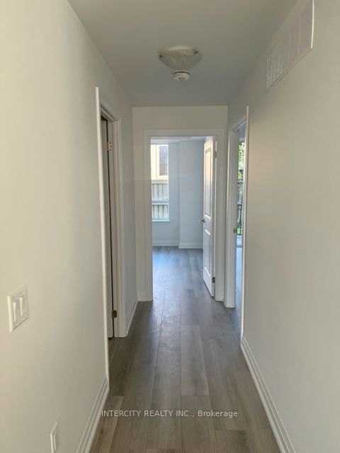 65 Attmar Dr, #150