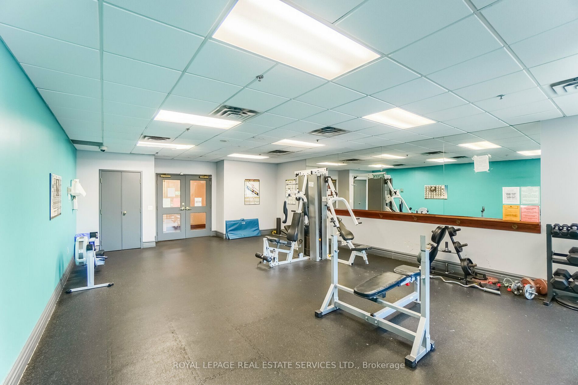 15 Michael Power Place, #405