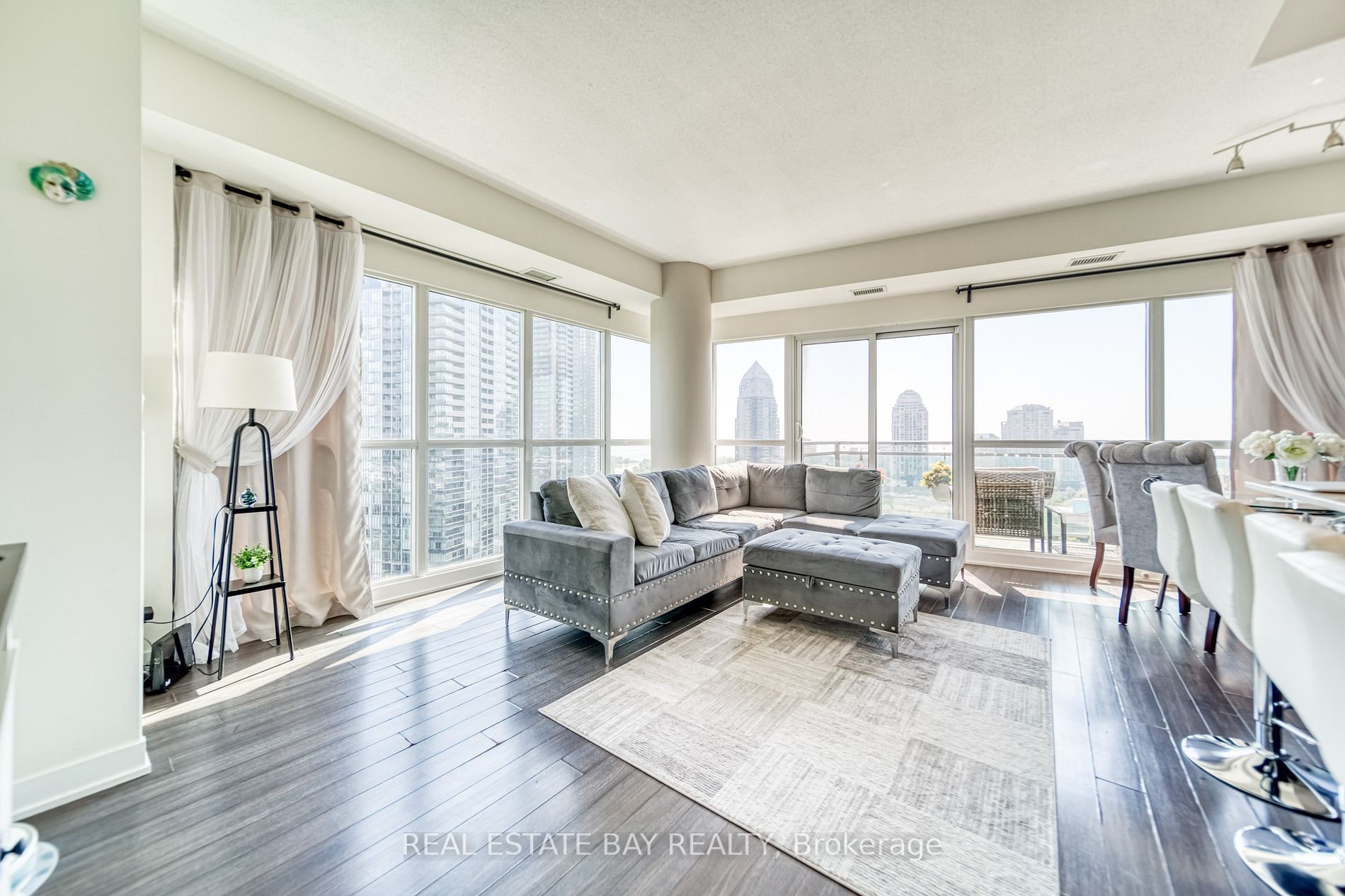 165 Legion Road N, #1426