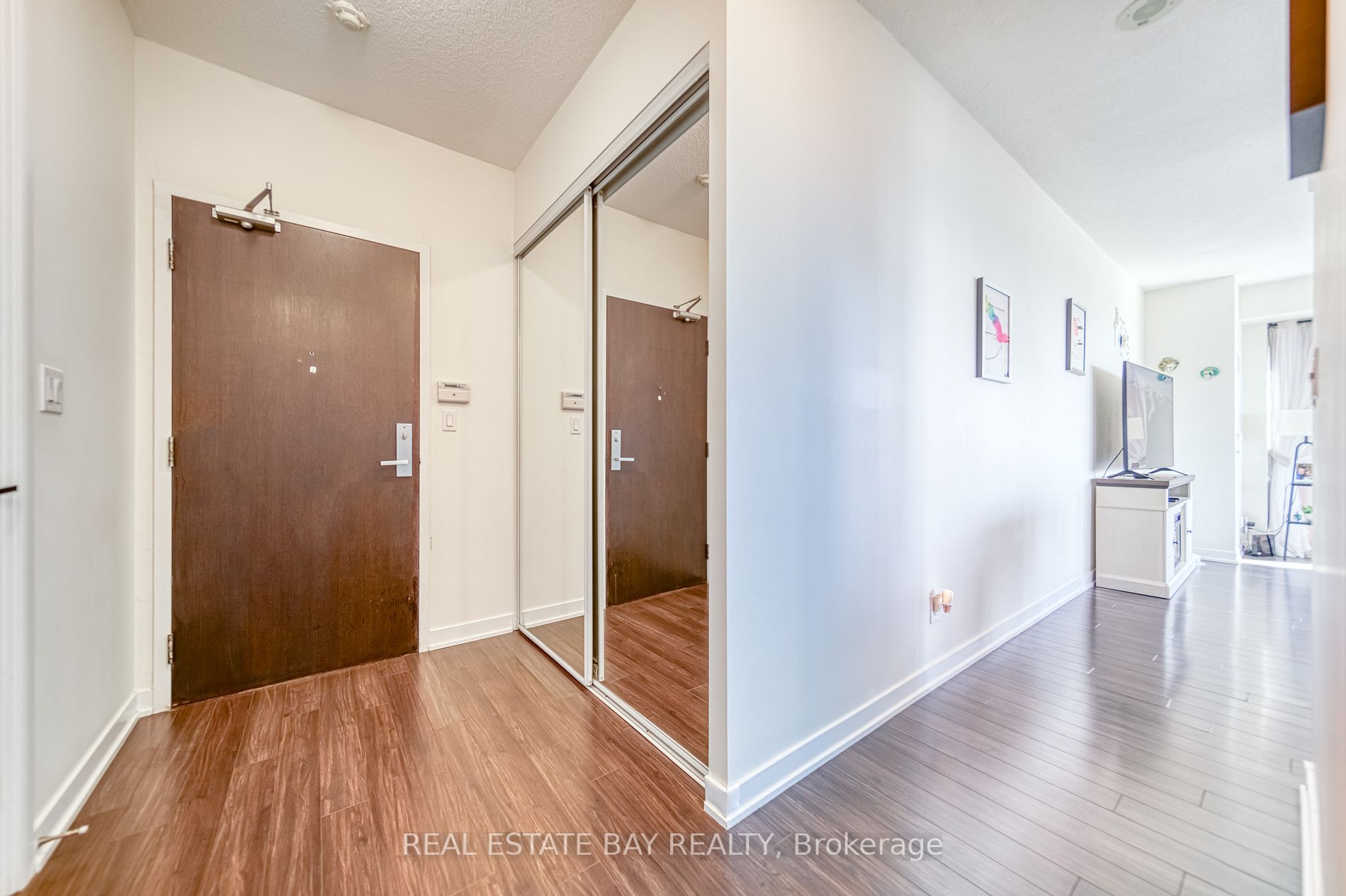 165 Legion Rd N, #1426