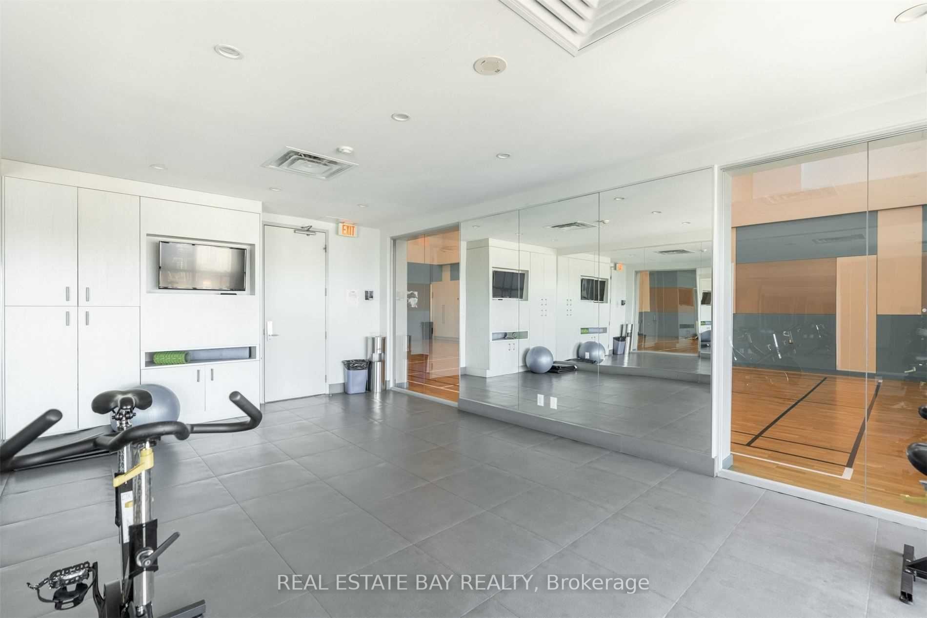 165 Legion Road N, #1426