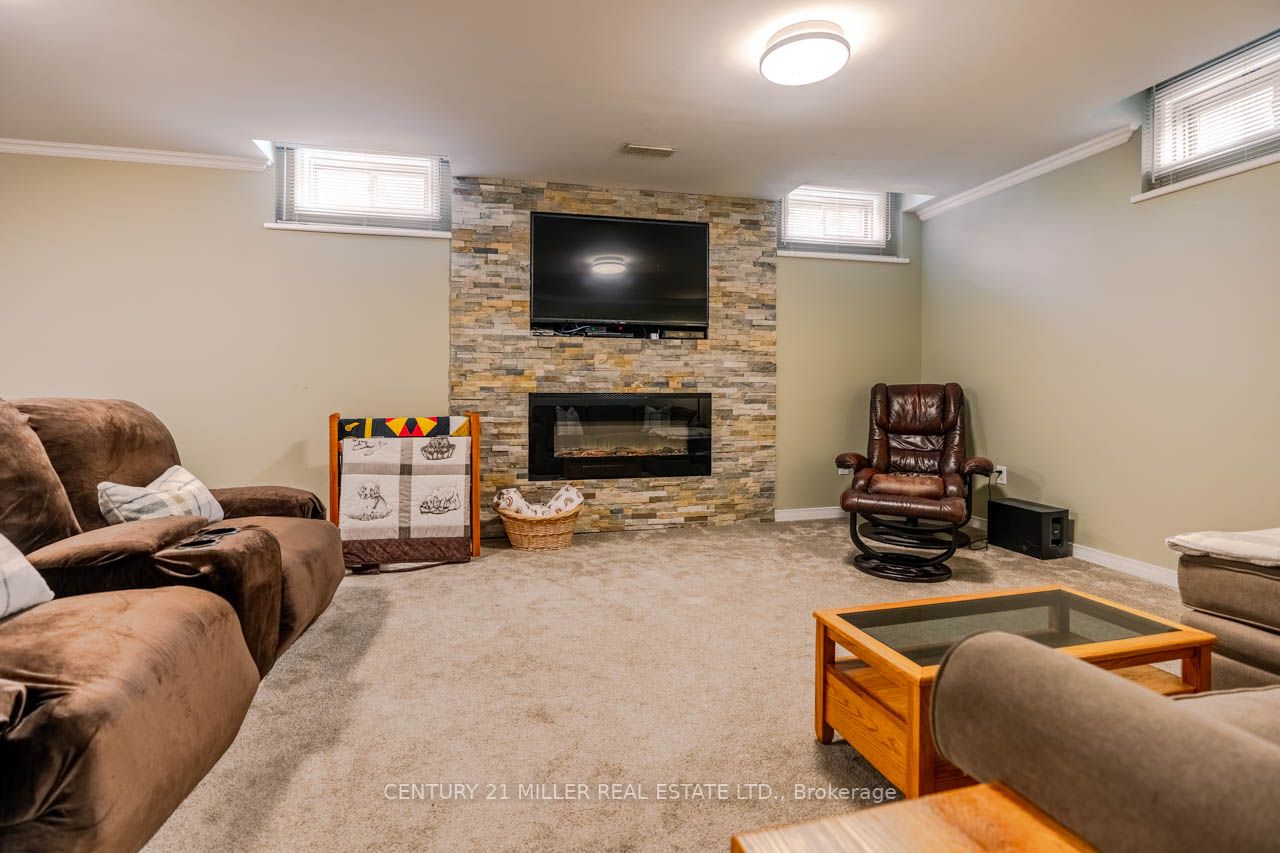 232 Quinlan Crt