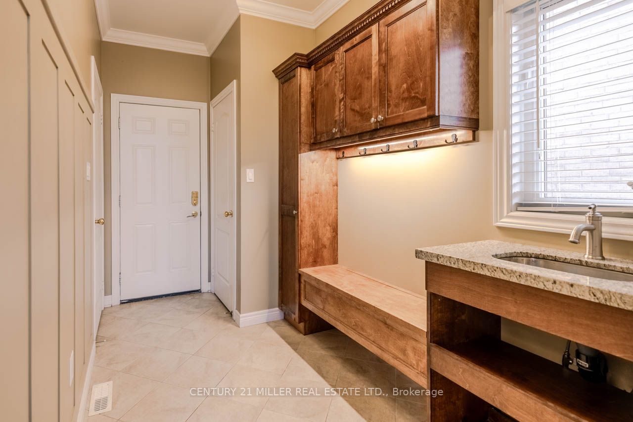 232 Quinlan Crt