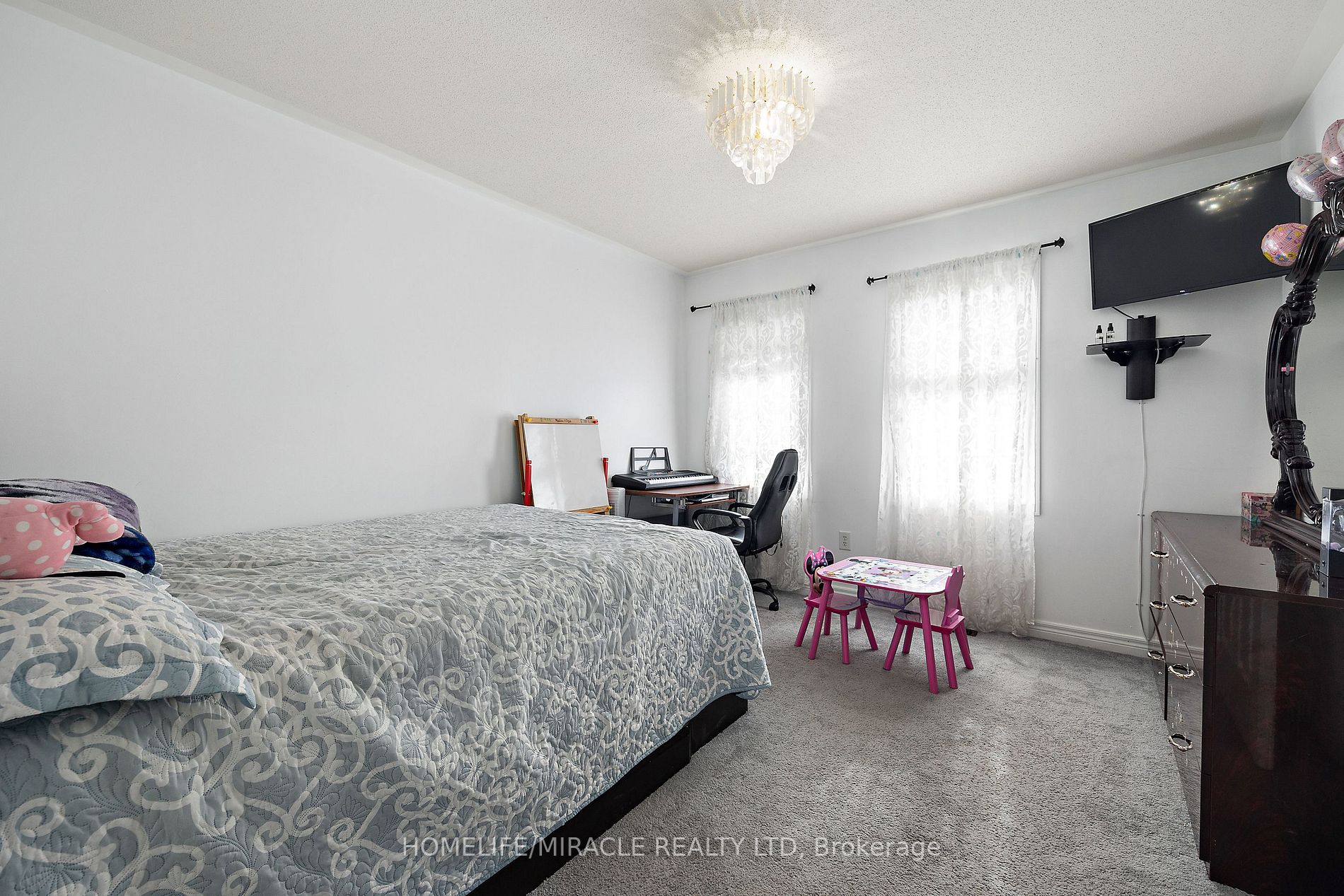 31 Game Creek Cres