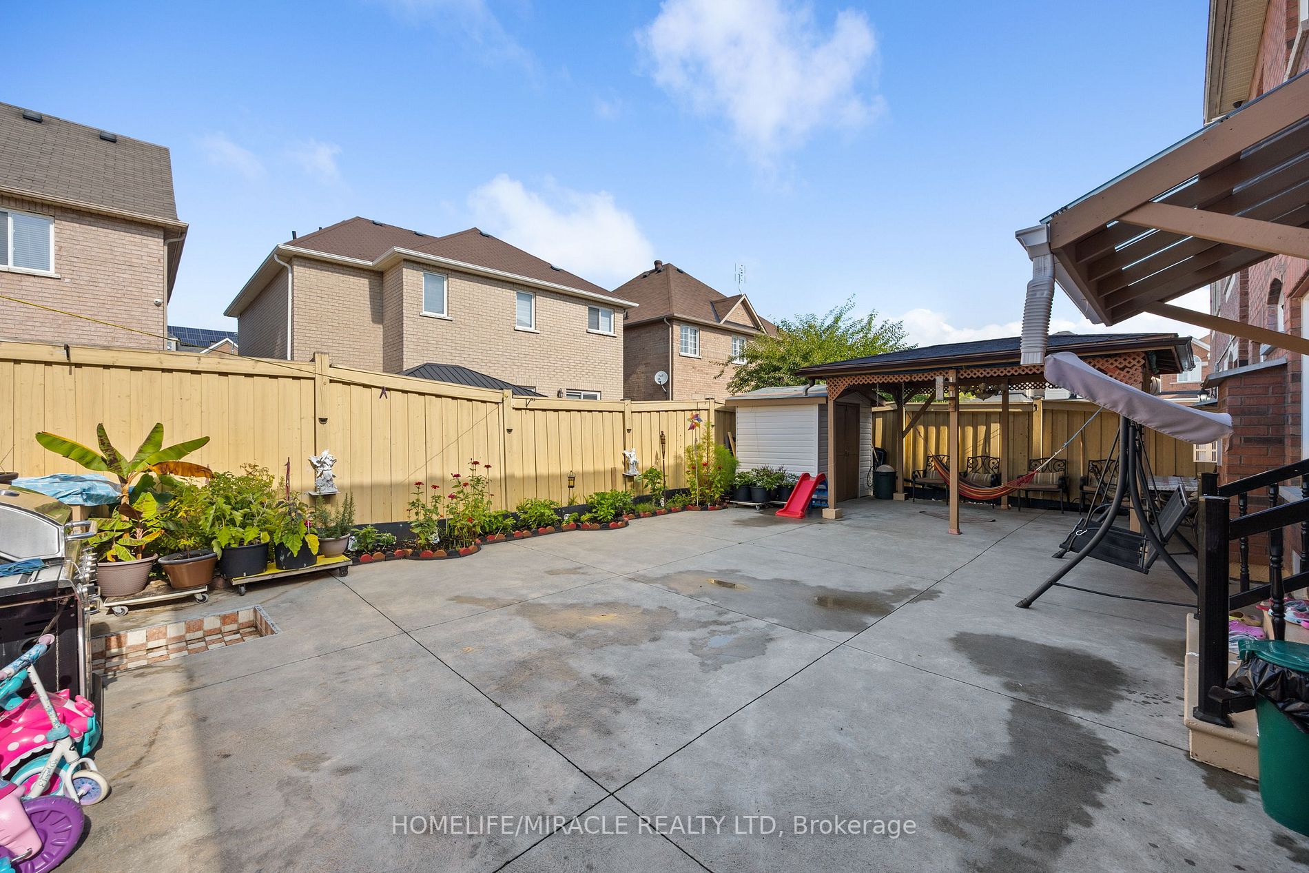 31 Game Creek Cres