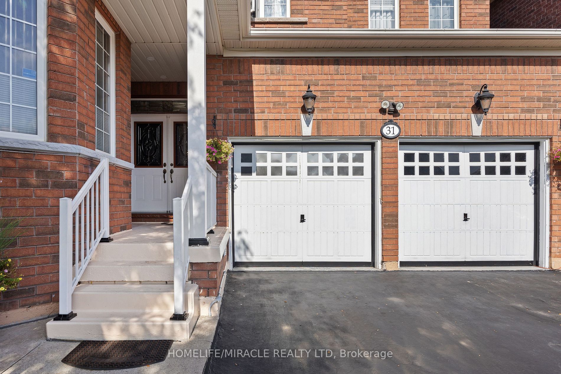 31 Game Creek Cres