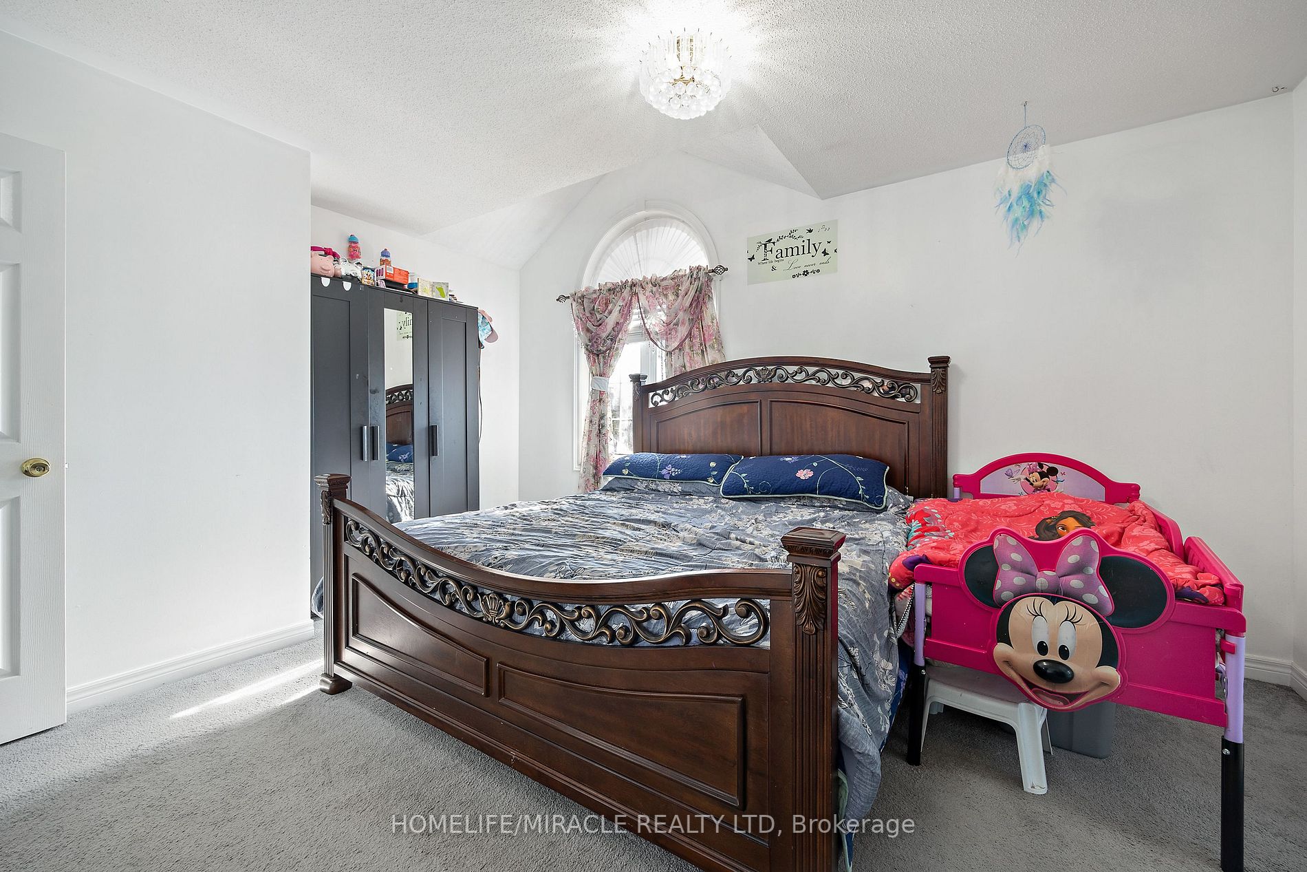 31 Game Creek Cres