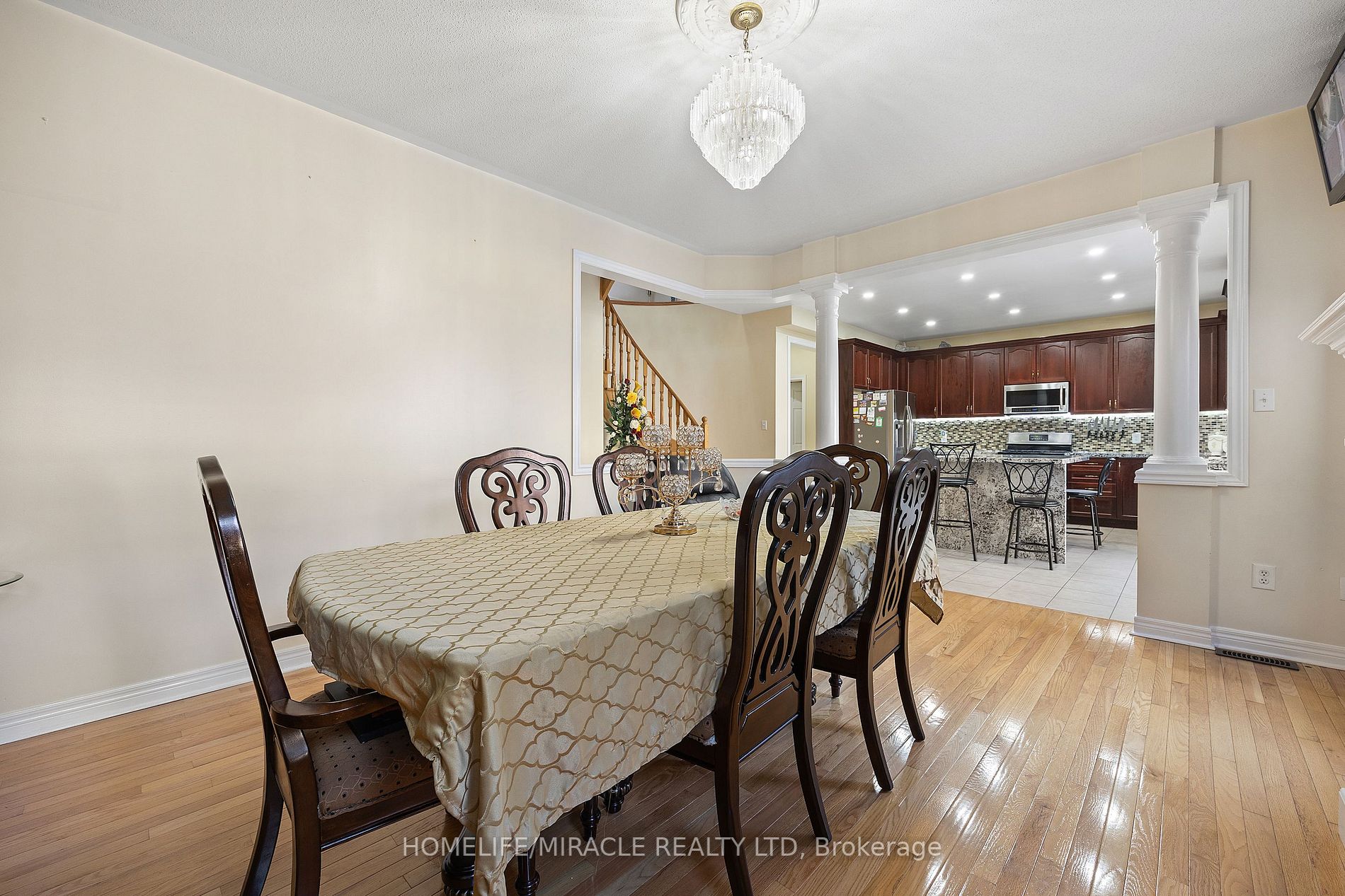 31 Game Creek Cres