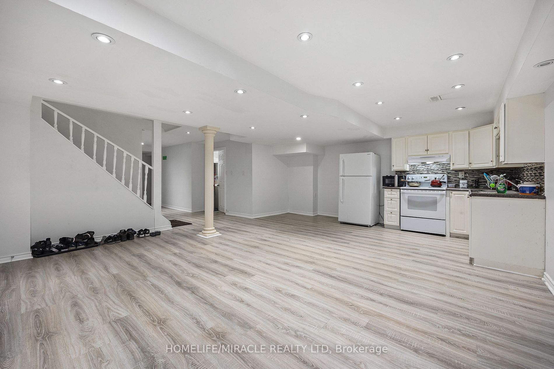 31 Game Creek Cres