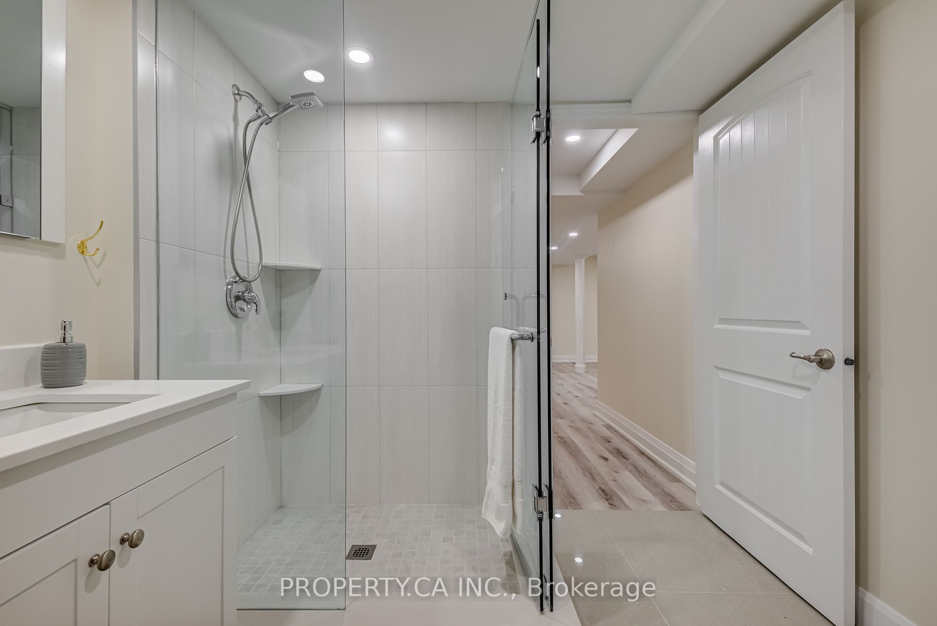 1232 Guelph Line, #12