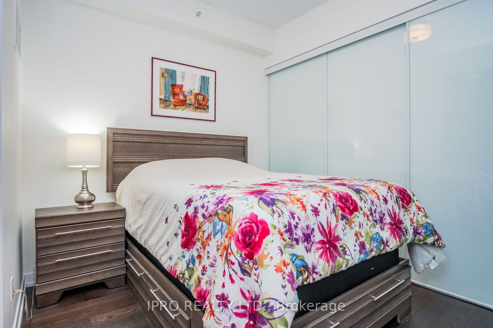 36 Howard Park Ave, #303