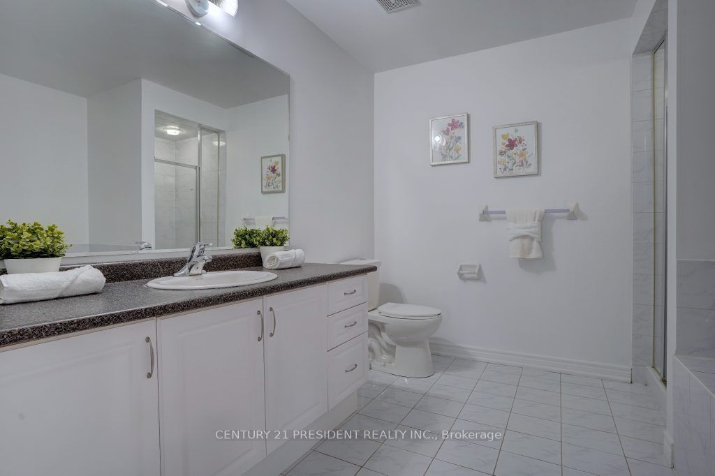 35 Saint Dennis Rd