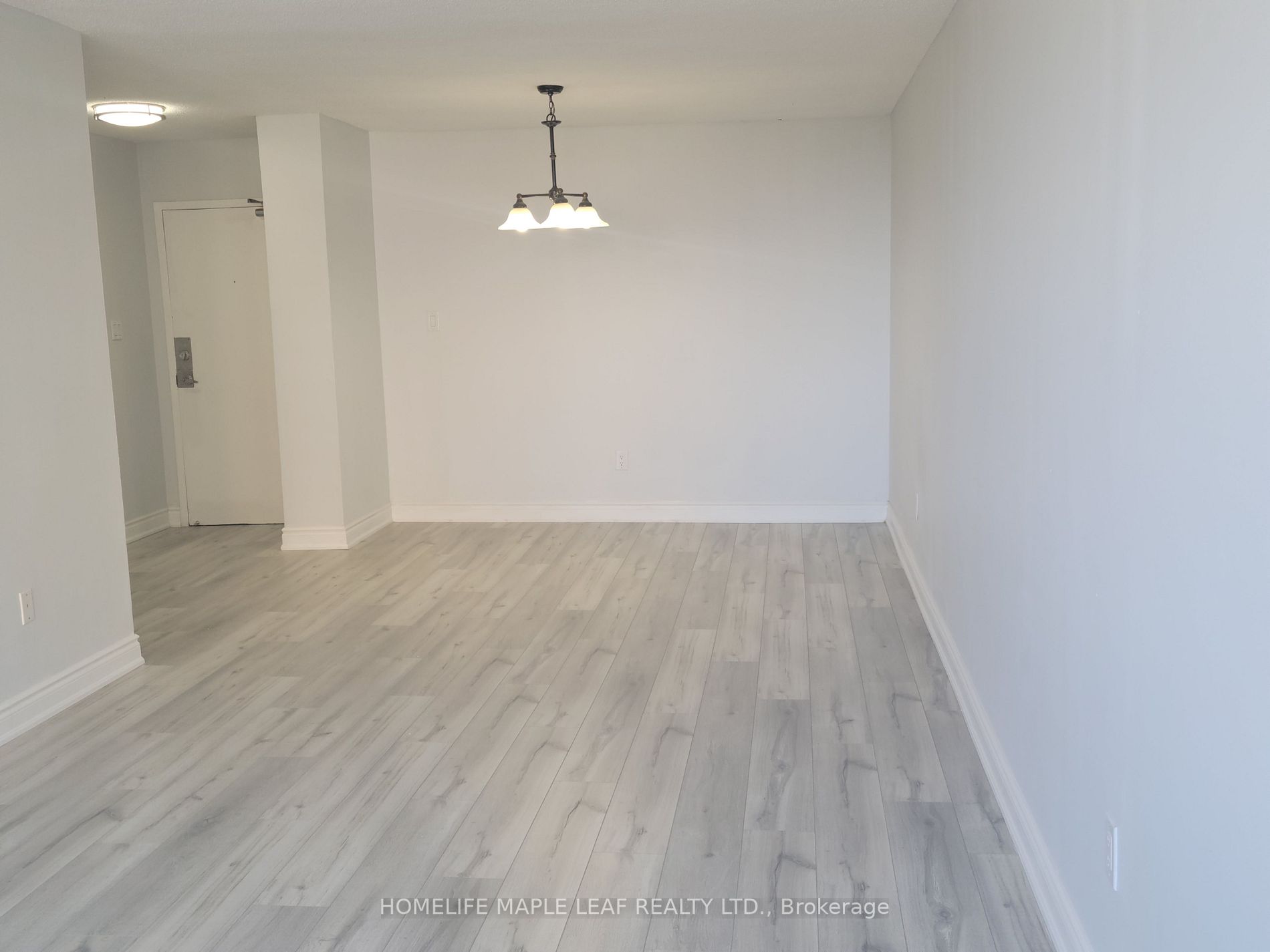 320 Dixon Rd, #903