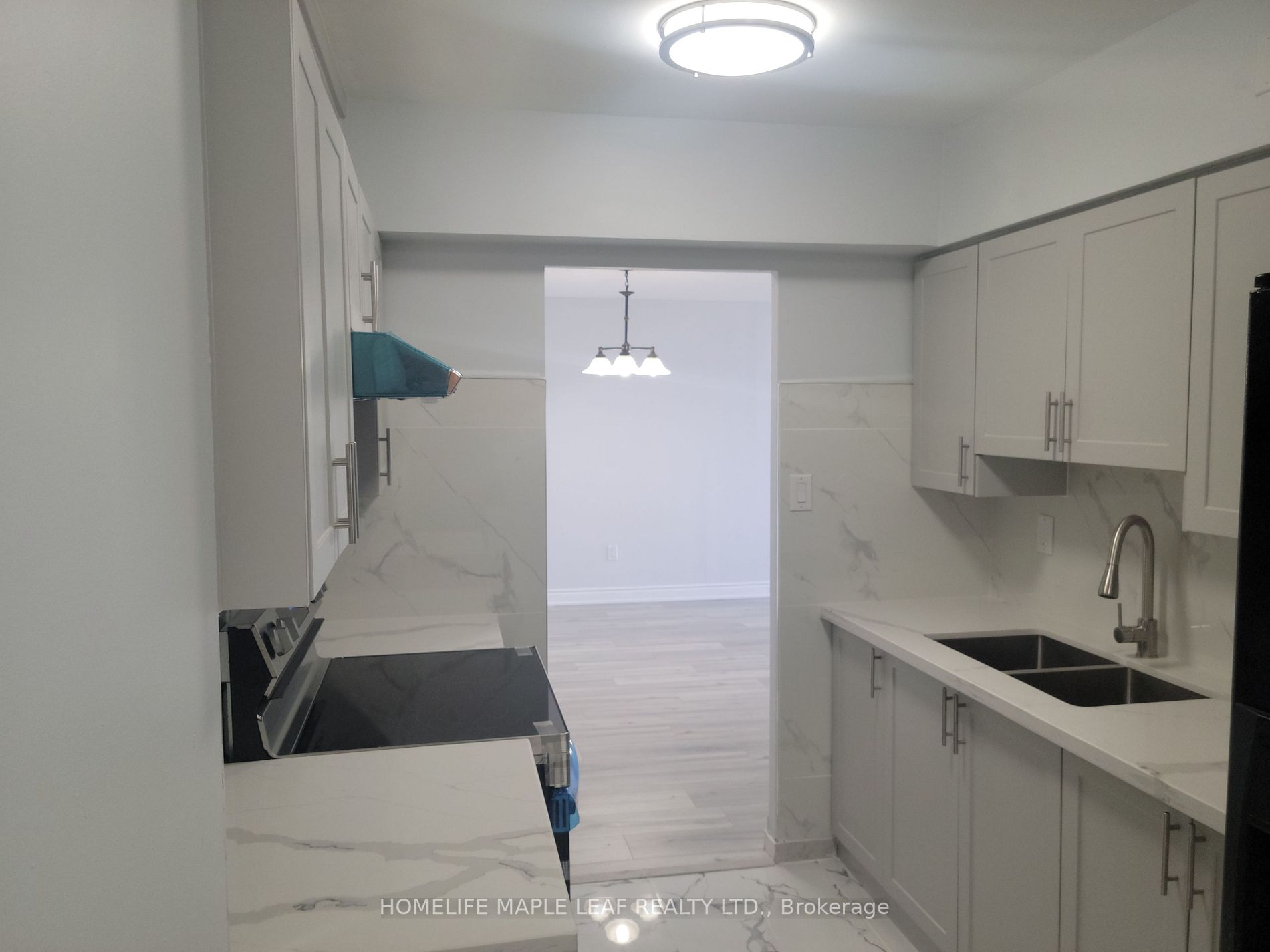 320 Dixon Rd, #903