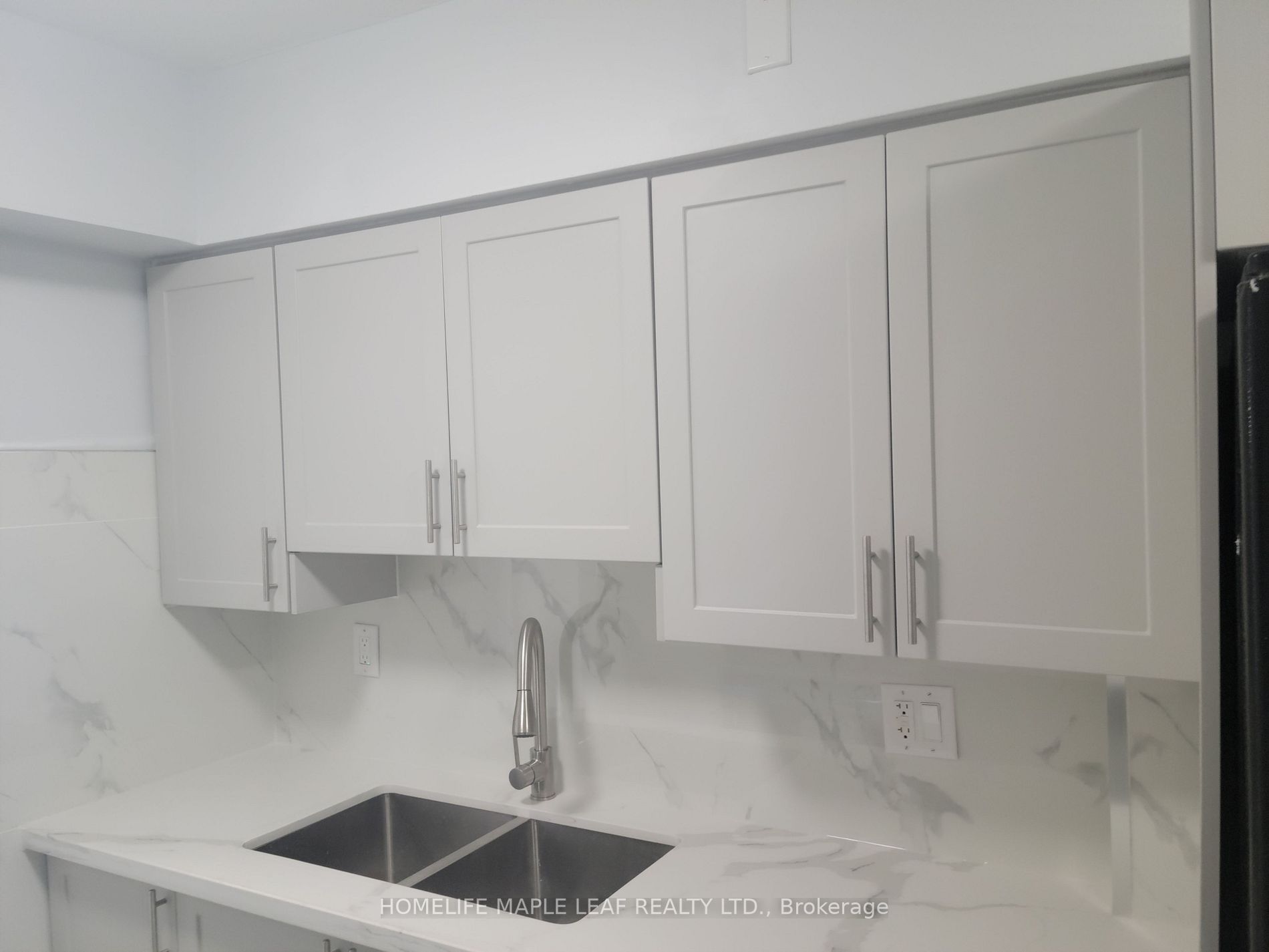 320 Dixon Rd, #903