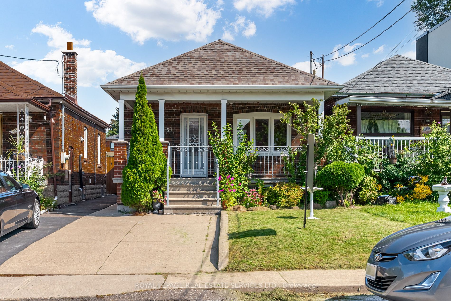 57 Chamberlain Avenue