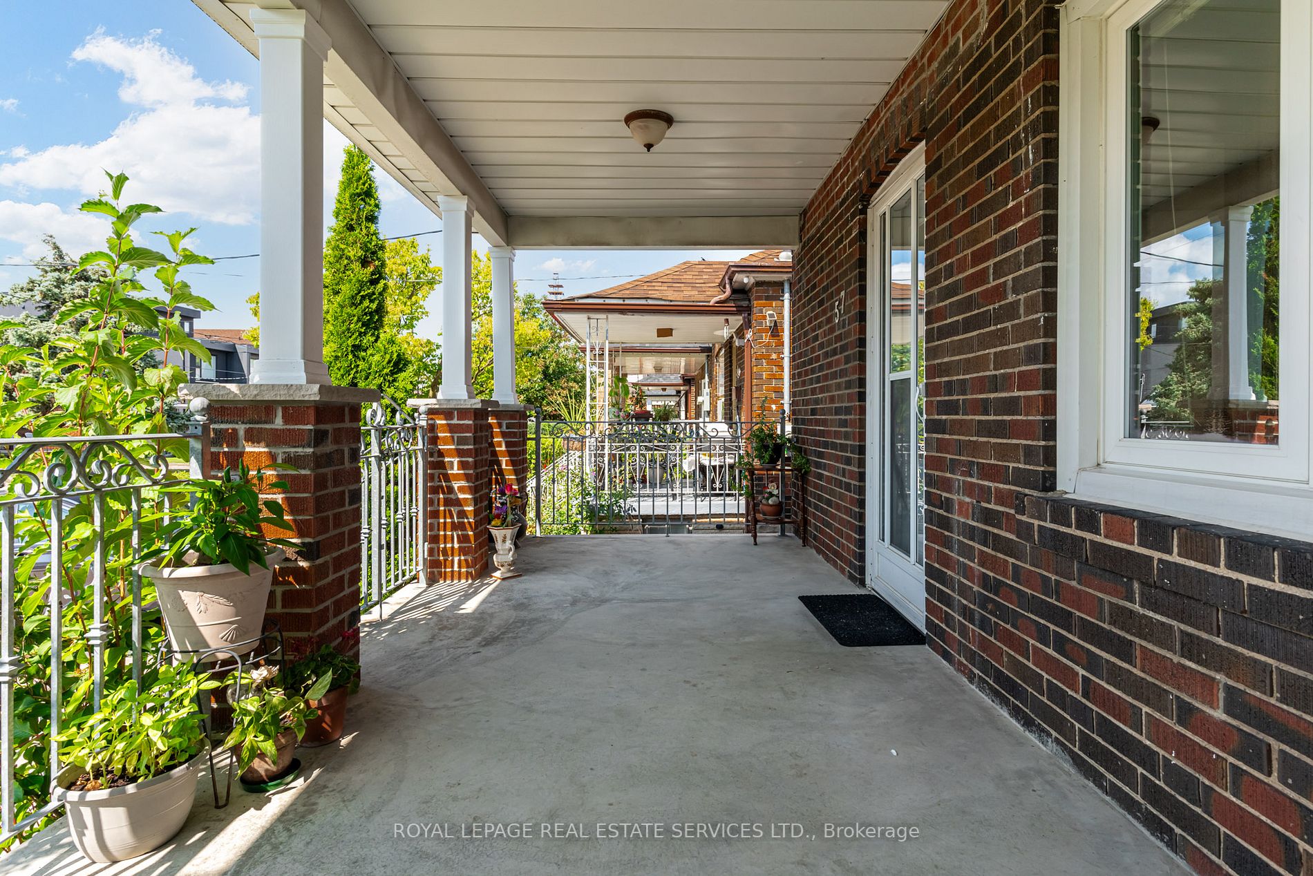 57 Chamberlain Avenue