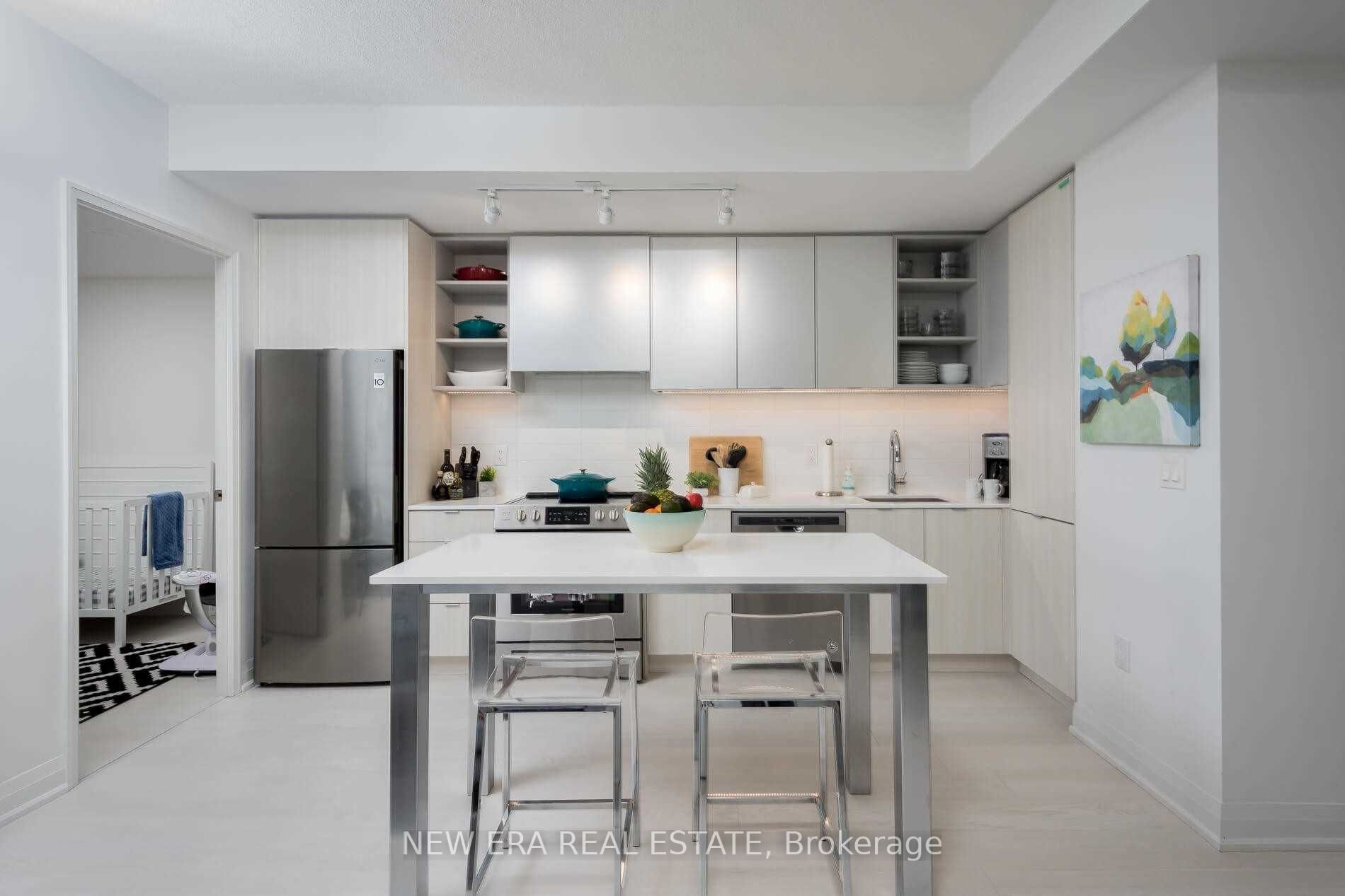 10 Gibbs Rd, #717