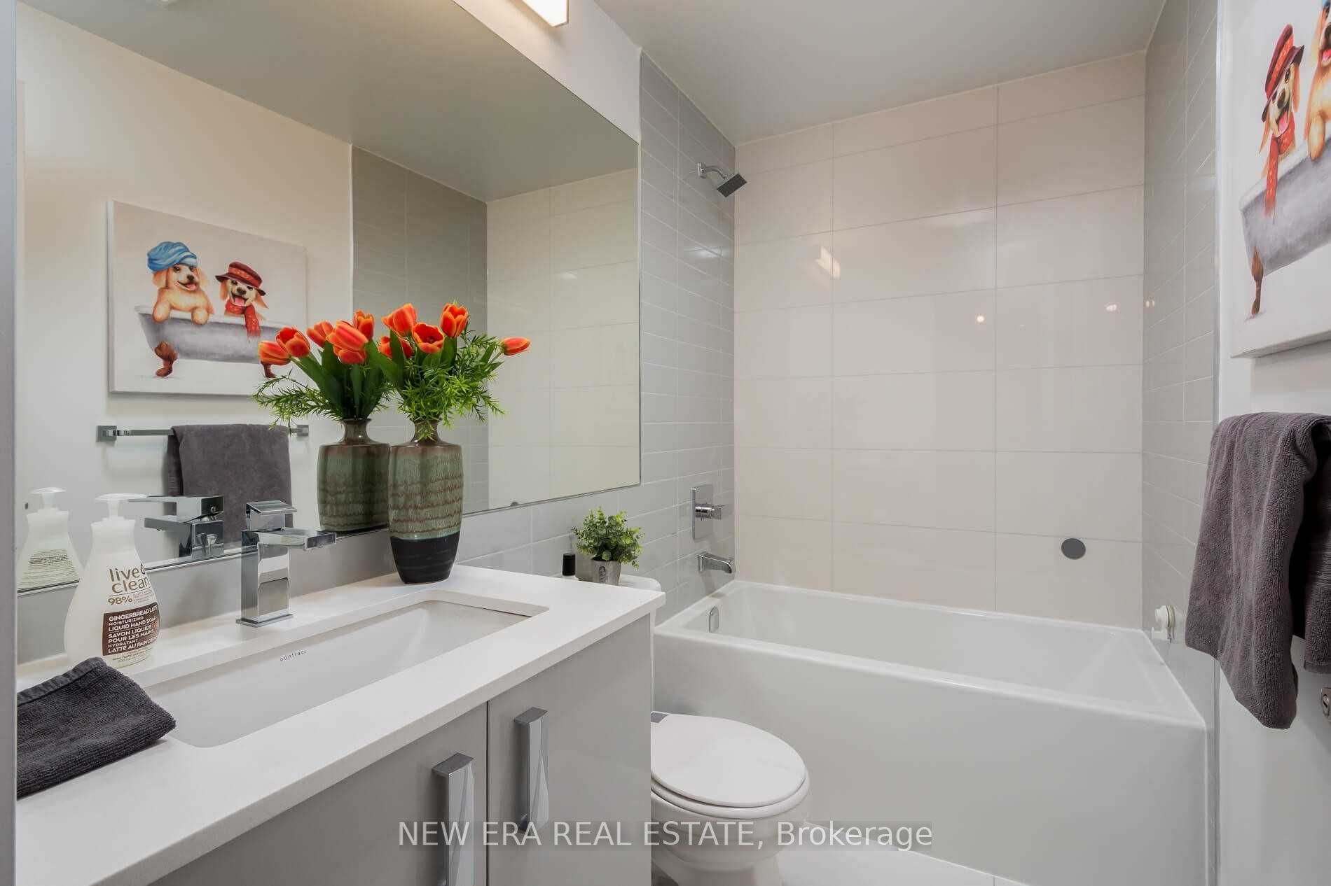 10 Gibbs Rd, #717