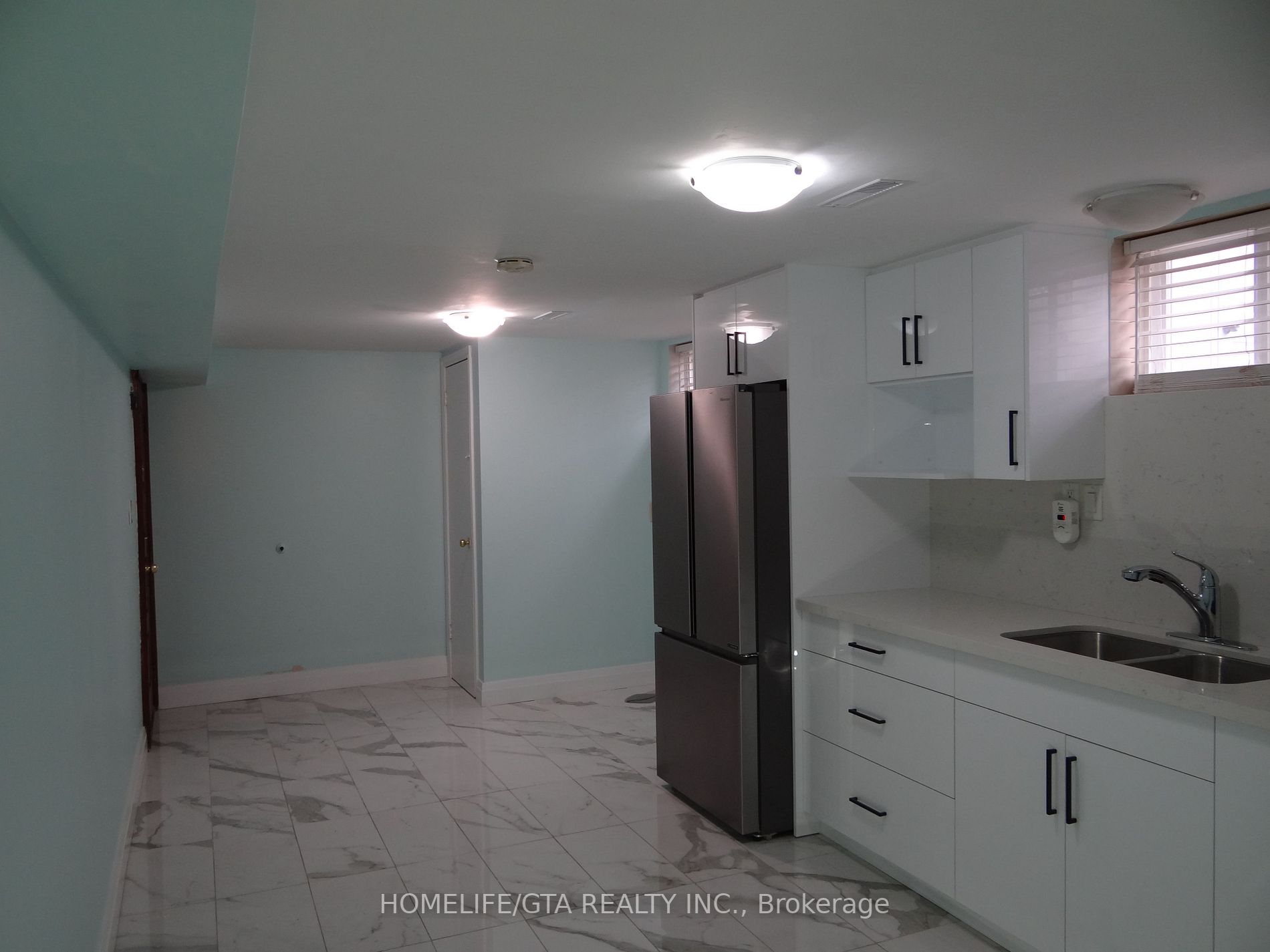 23 Paradelle Cres