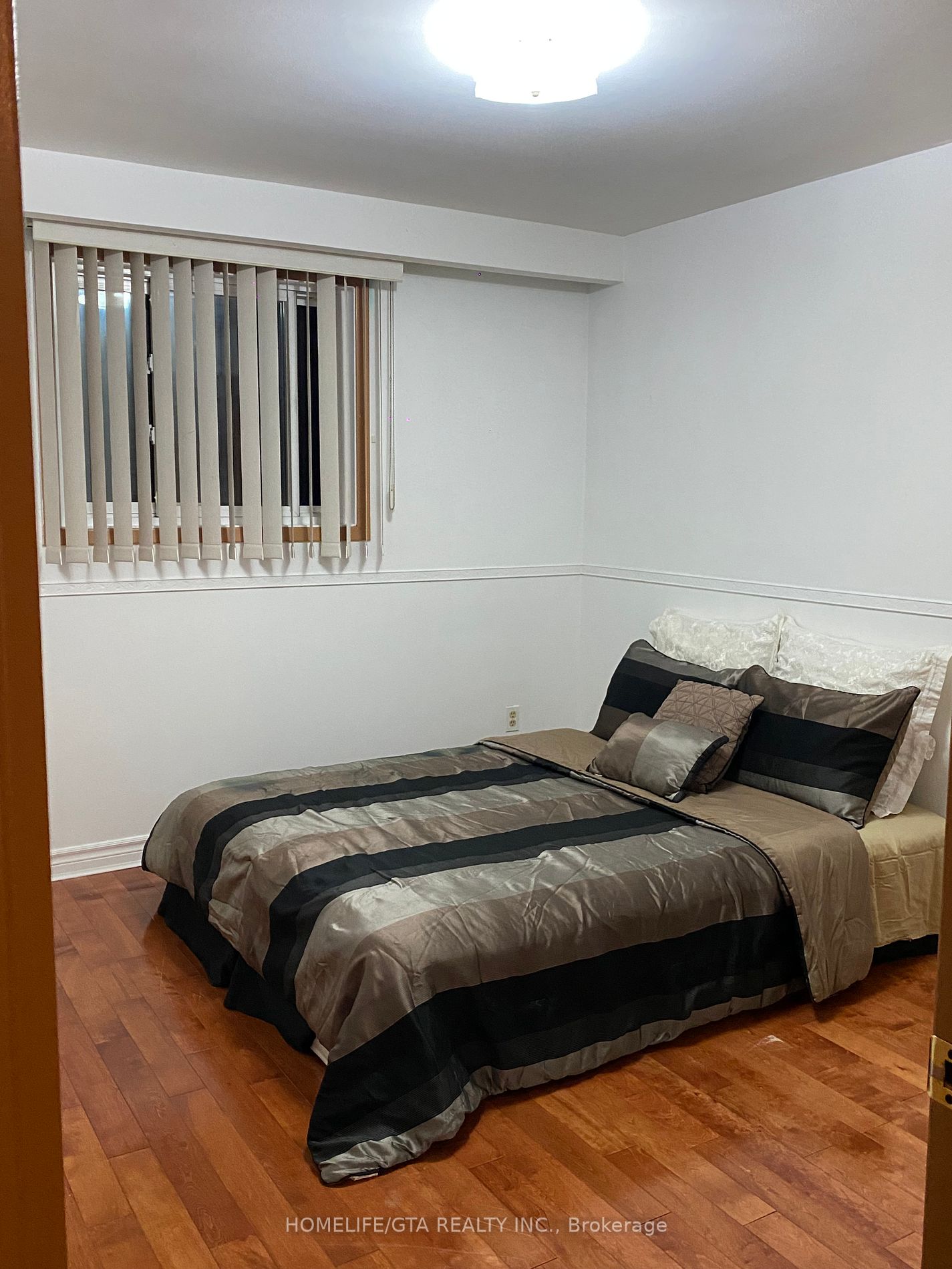 23 Paradelle Cres