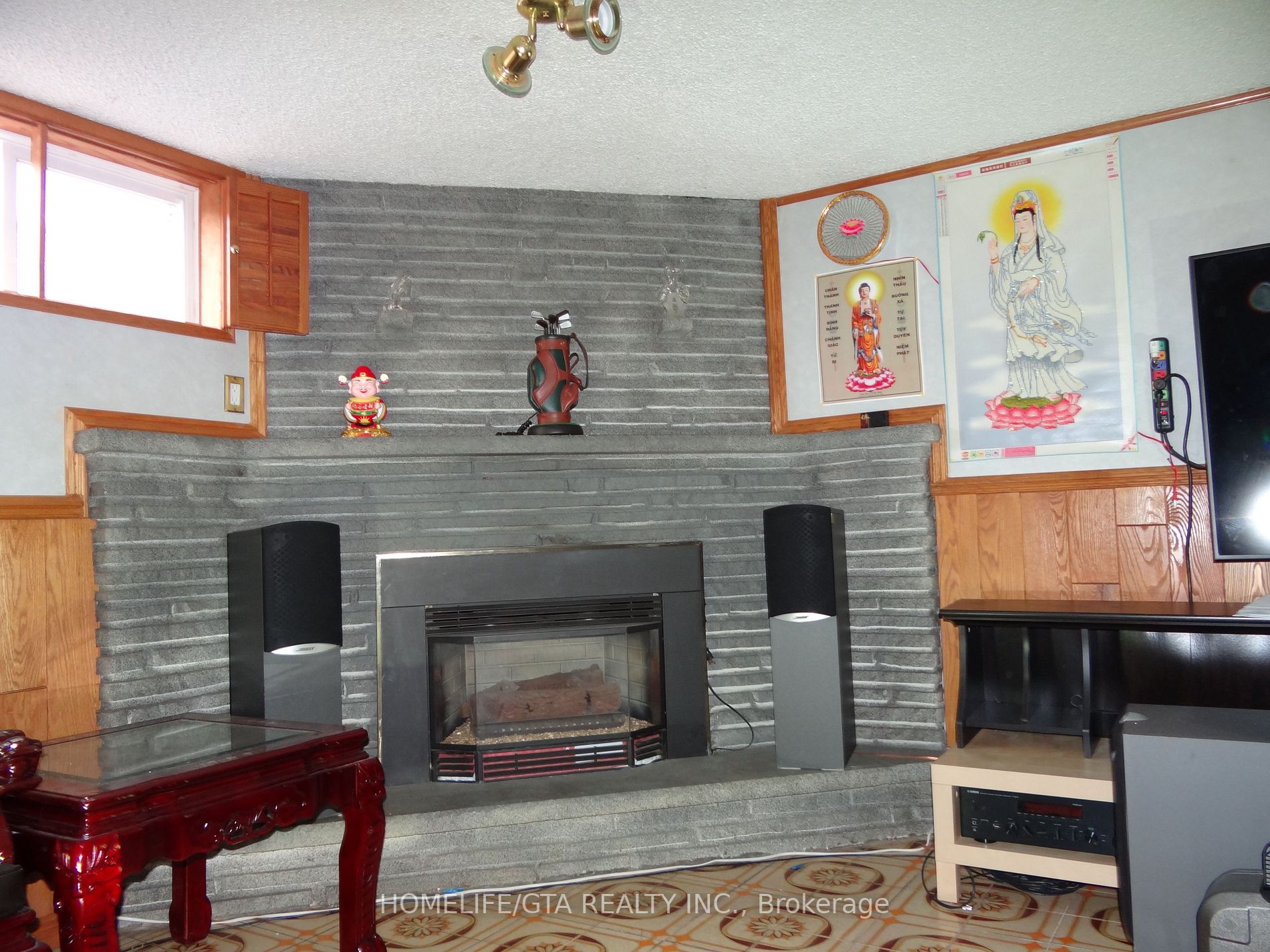 23 Paradelle Cres