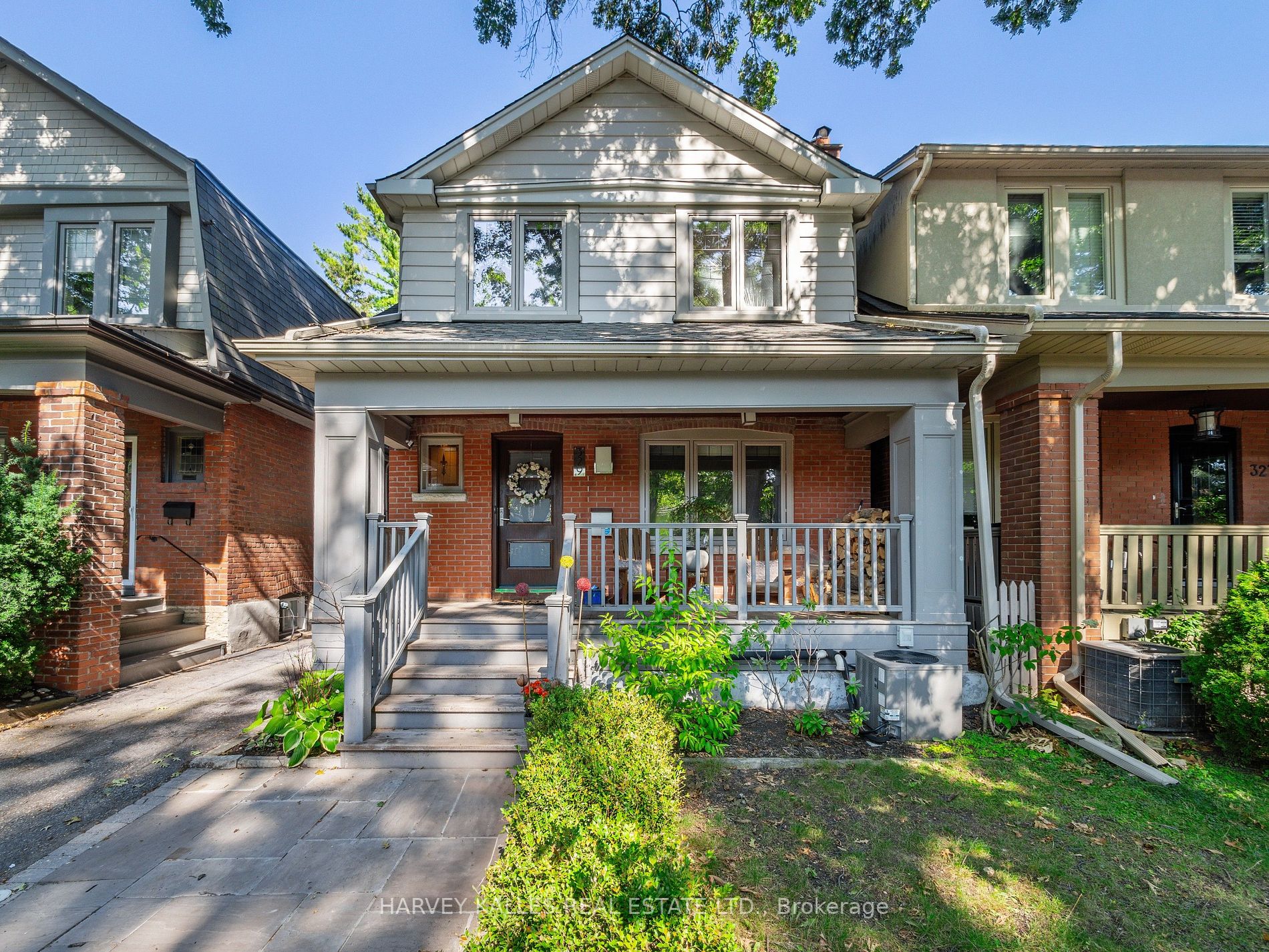 329 Armadale Ave