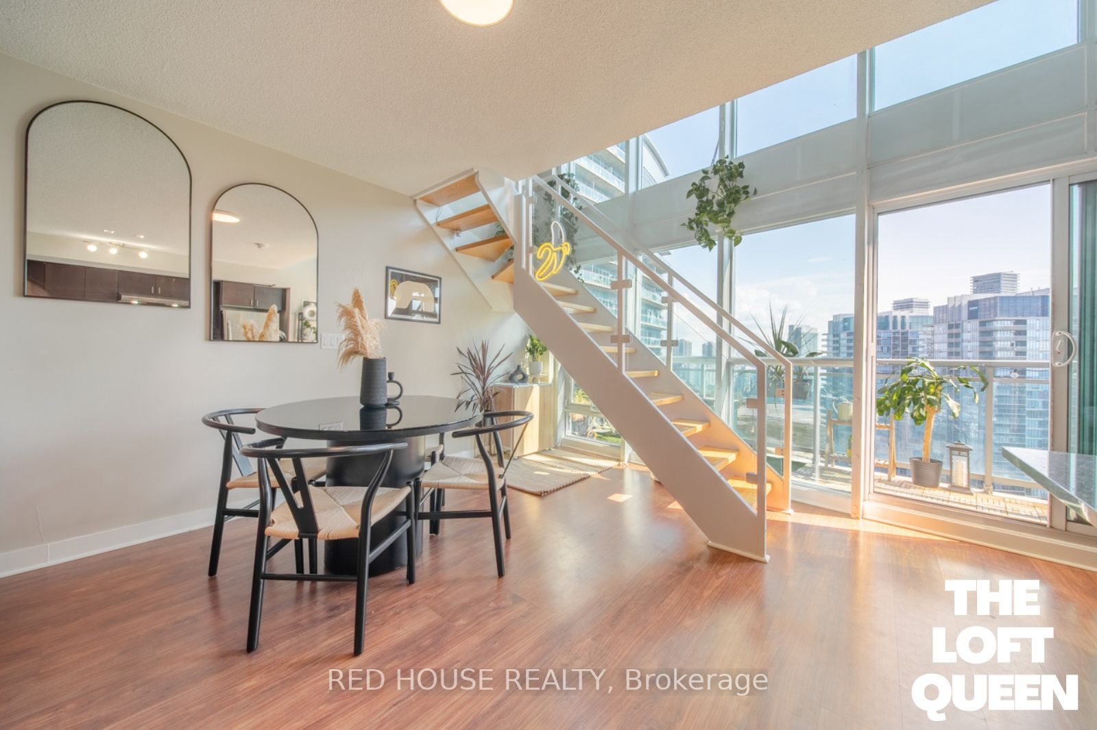 155 Legion Rd N, #2503