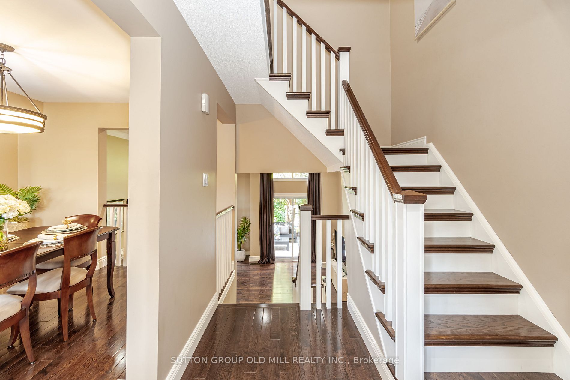 1855 Maple Ridge Drive, #39