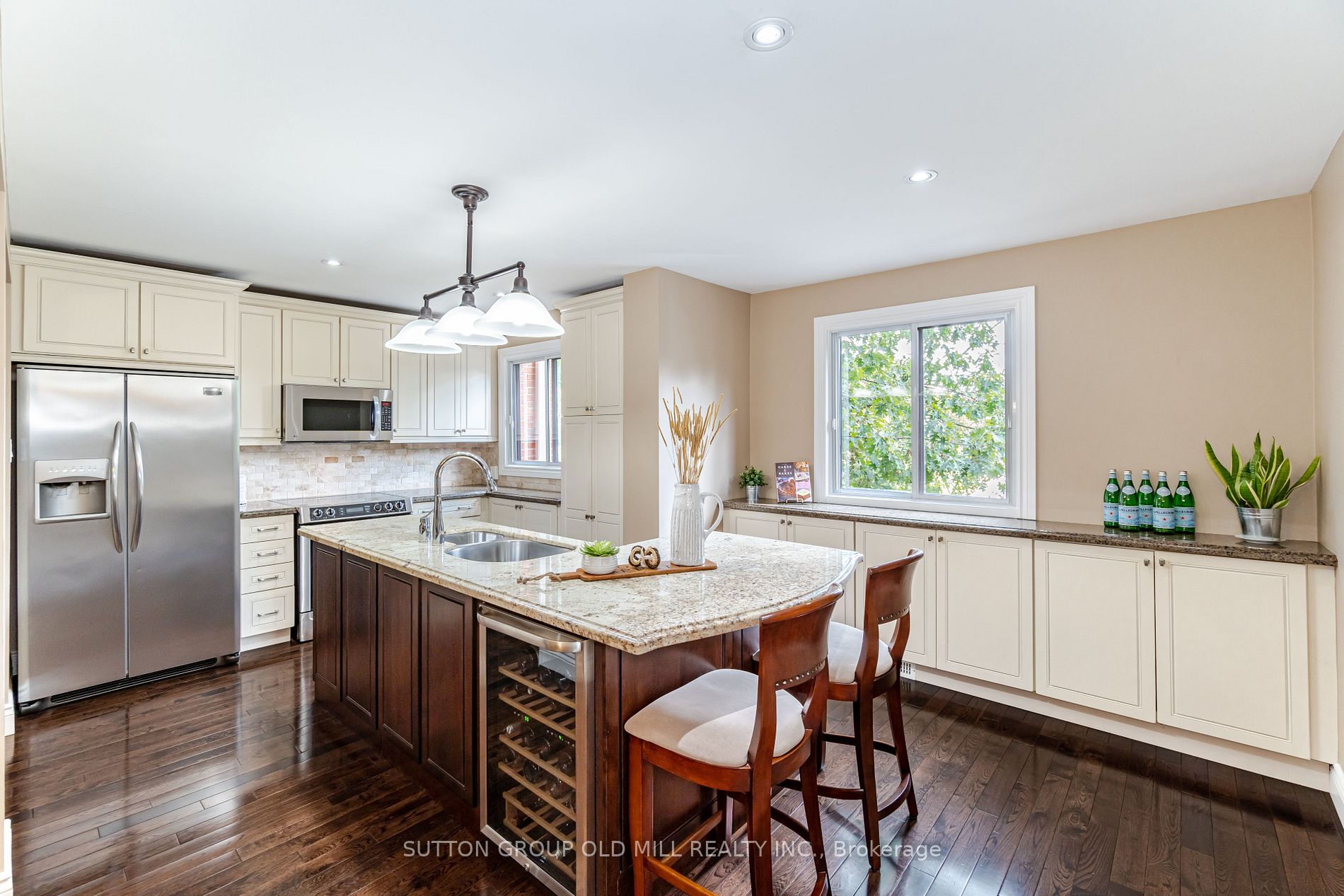 1855 Maple Ridge Drive, #39