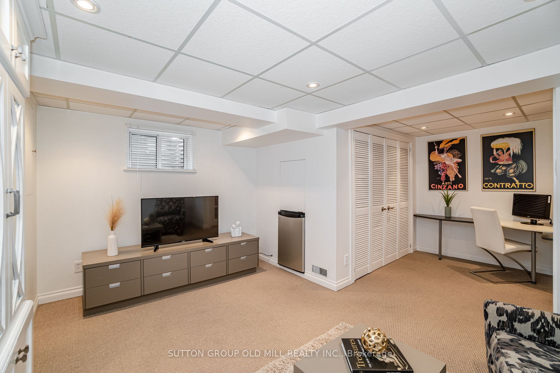 1855 Maple Ridge Drive, #39