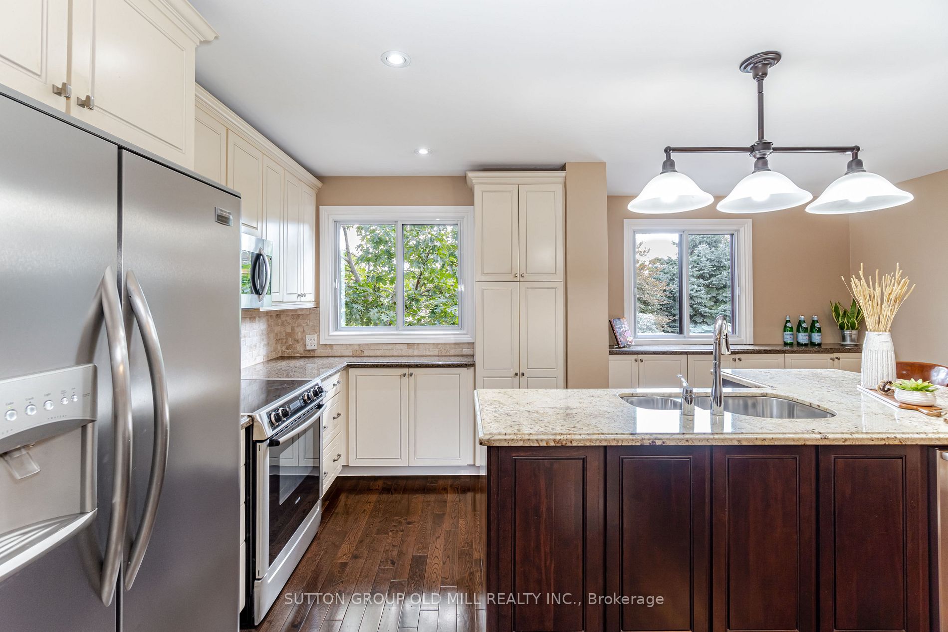 1855 Maple Ridge Drive, #39