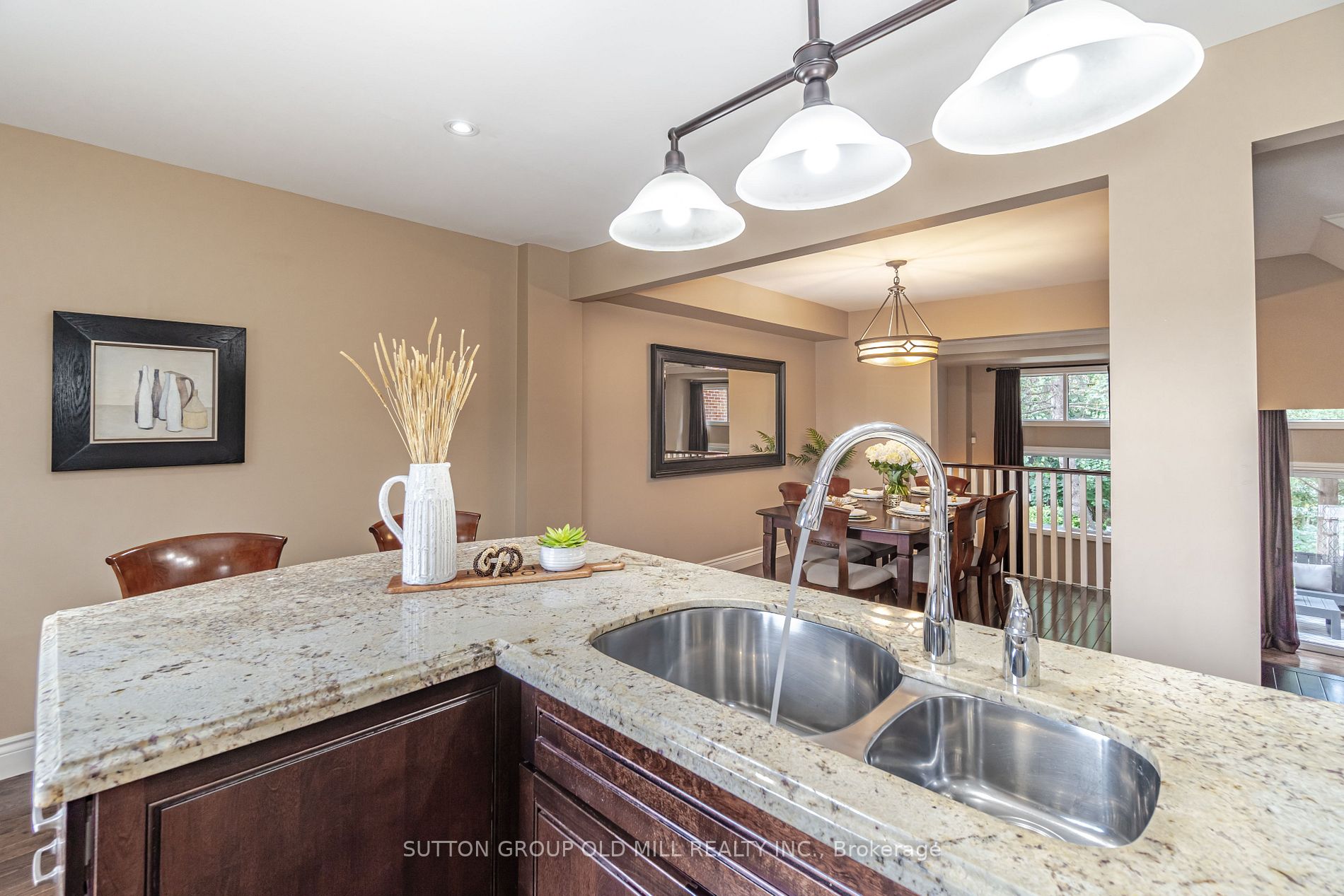1855 Maple Ridge Drive, #39