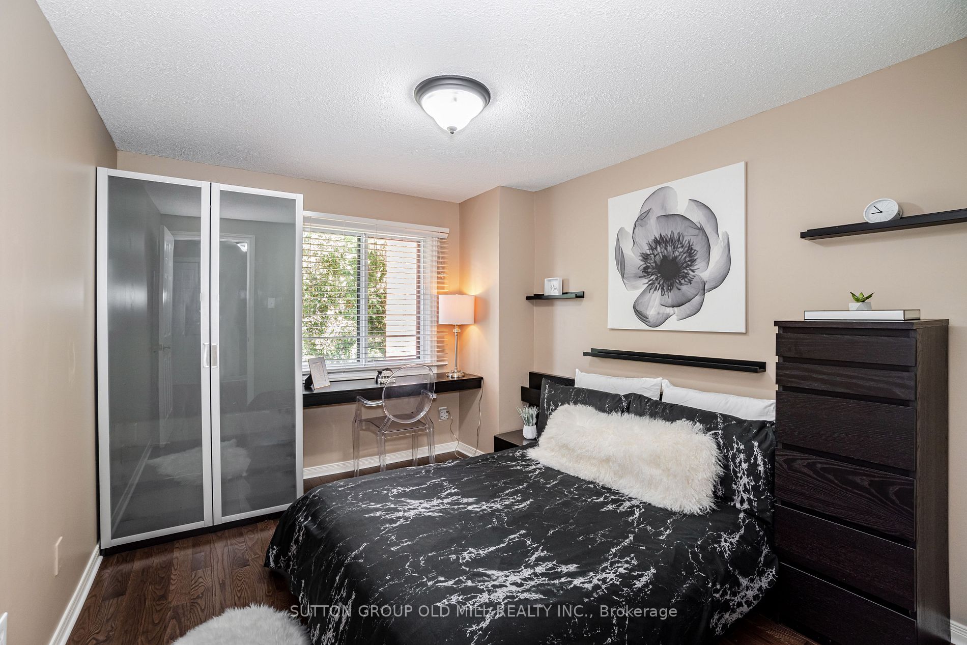 1855 Maple Ridge Drive, #39