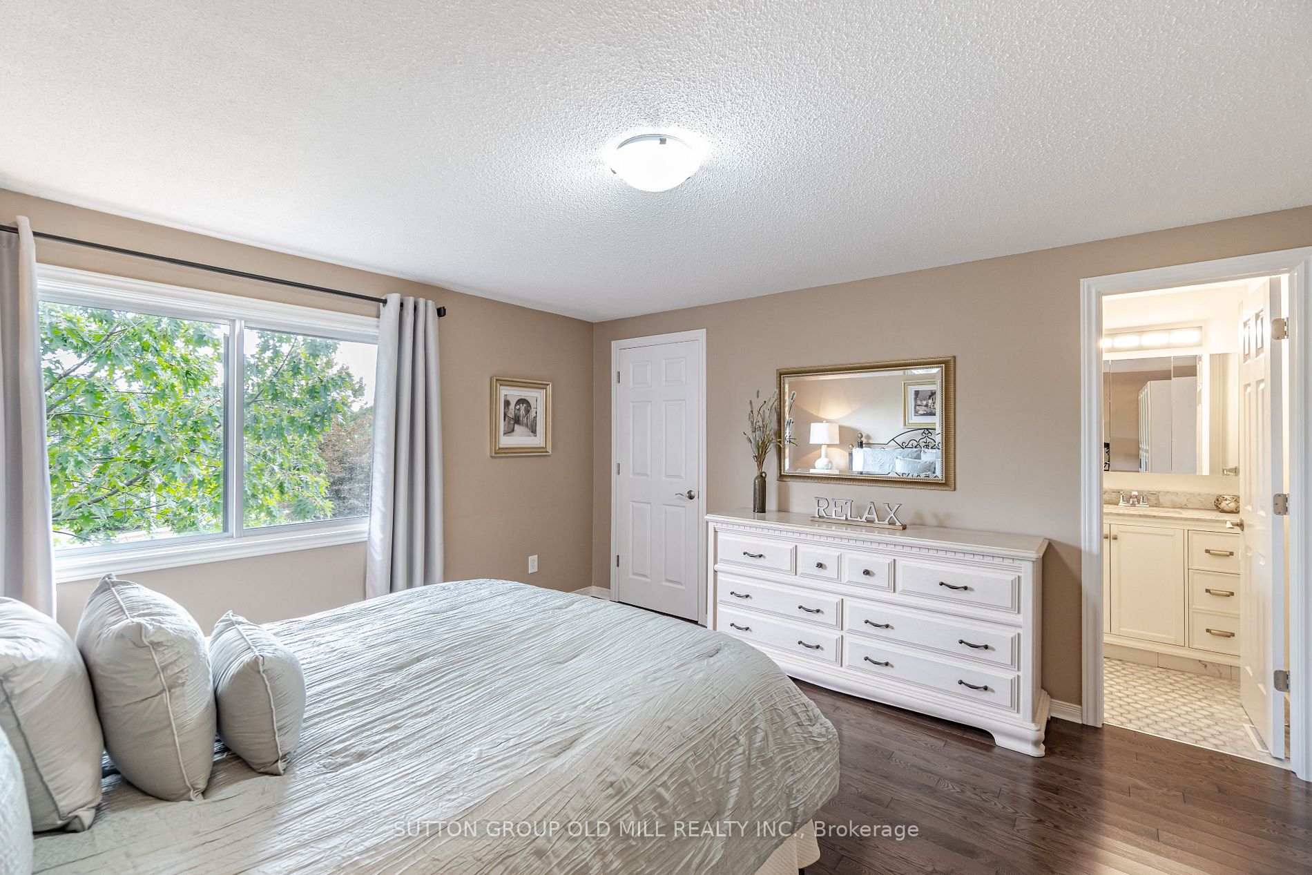 1855 Maple Ridge Drive, #39