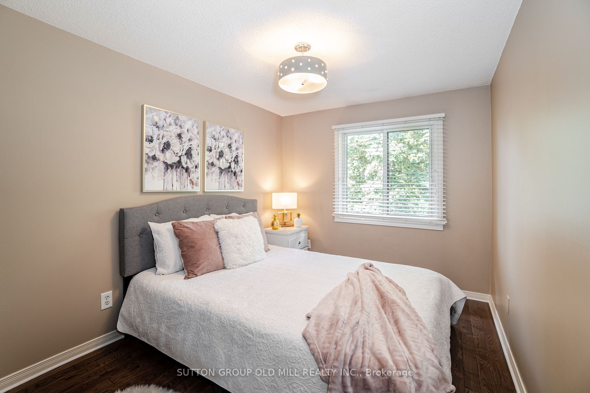1855 Maple Ridge Drive, #39