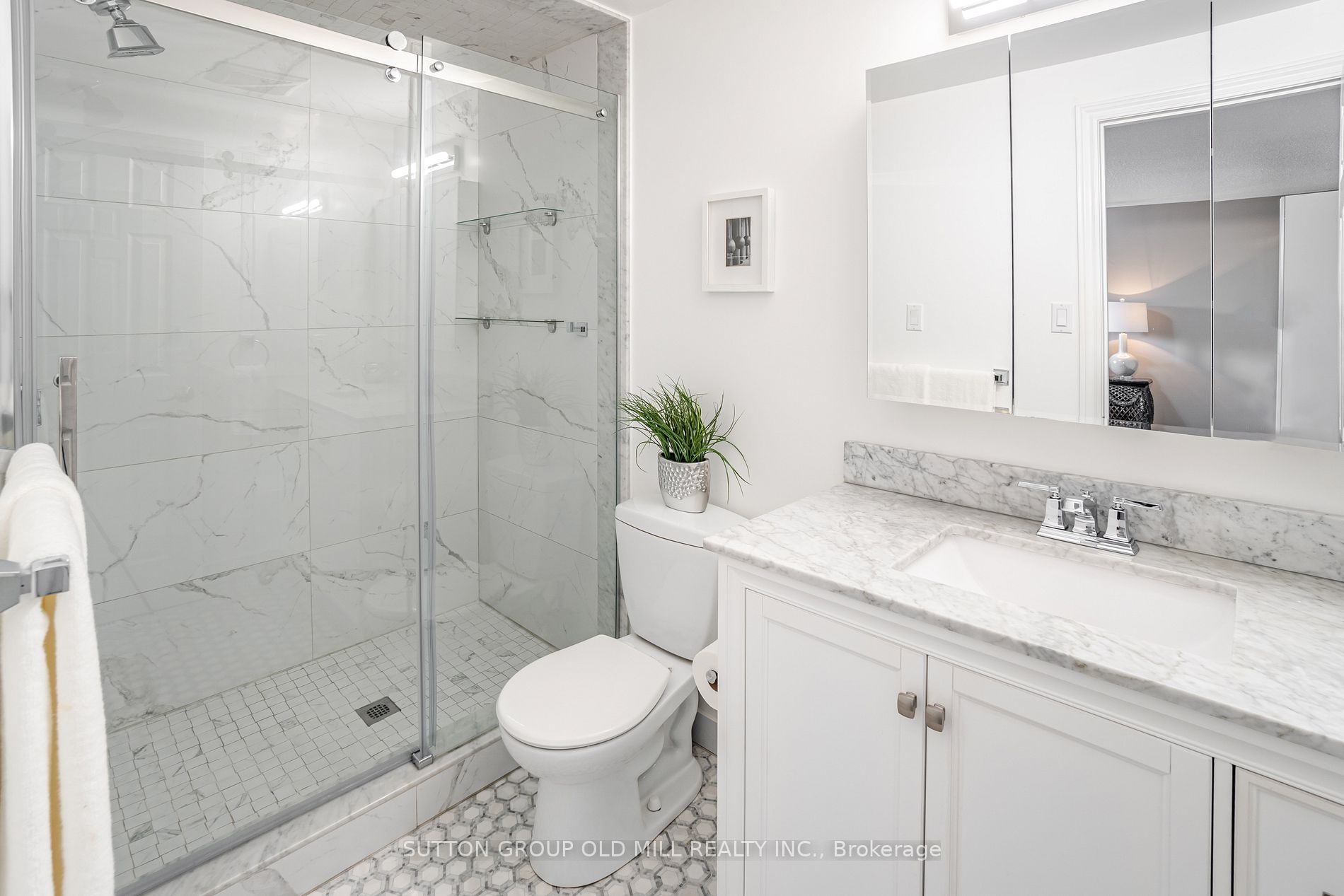 1855 Maple Ridge Drive, #39