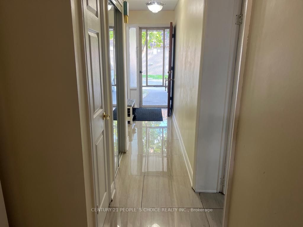 7450 Darcel Ave, #2