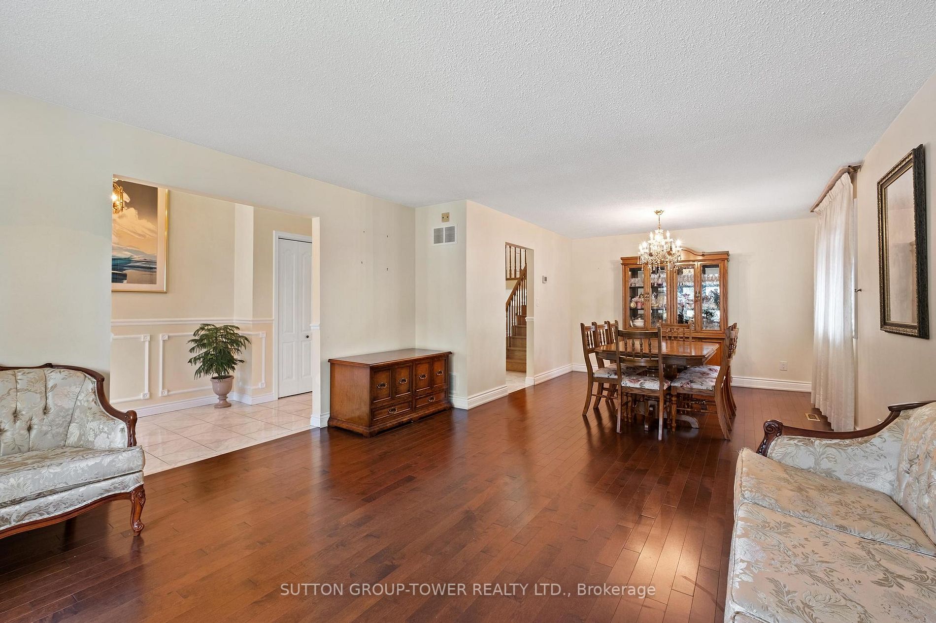 3075 Given Road