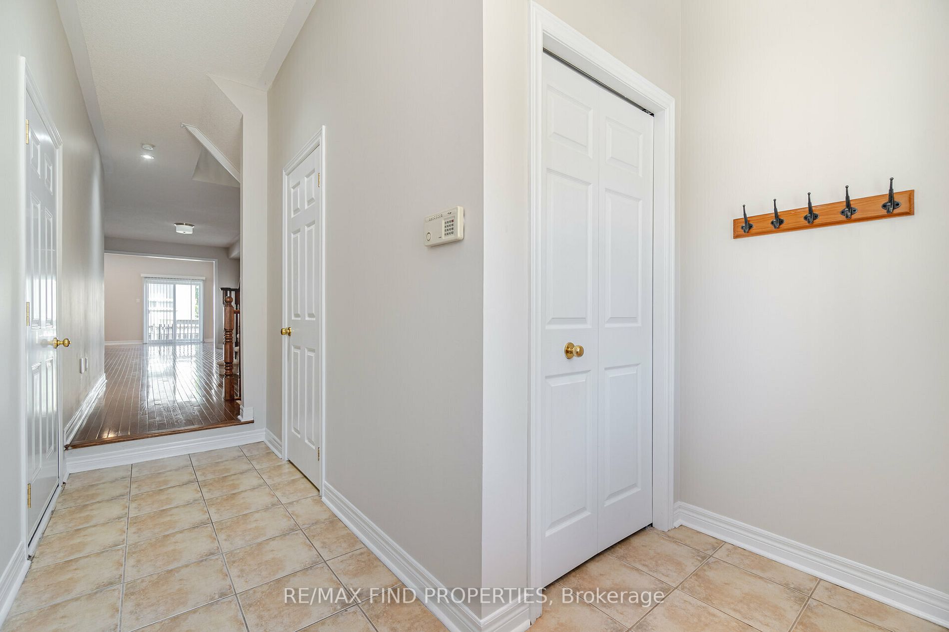 2371 Baronwood Dr
