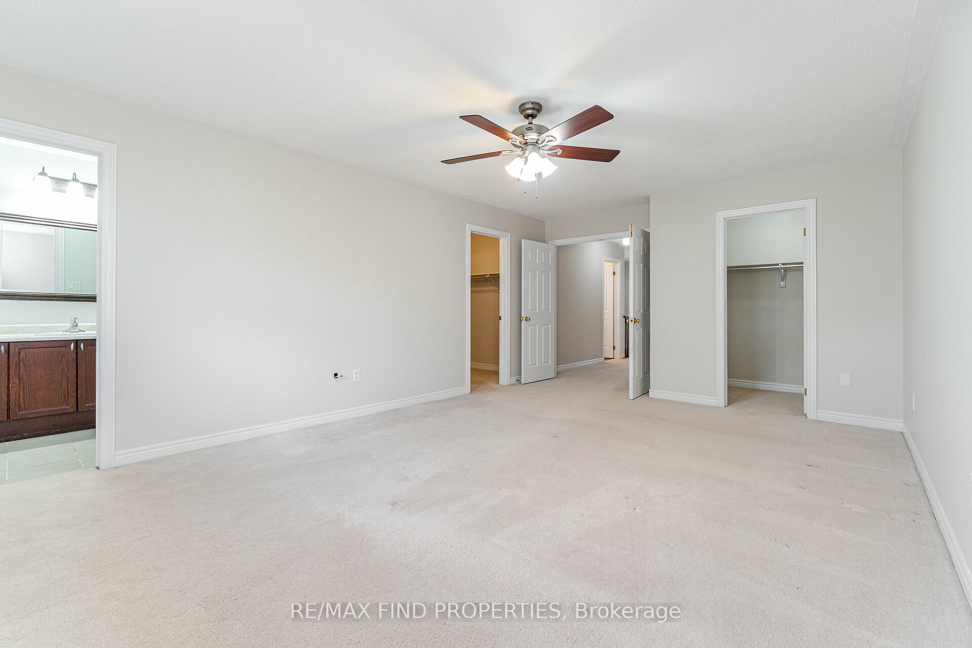 2371 Baronwood Dr