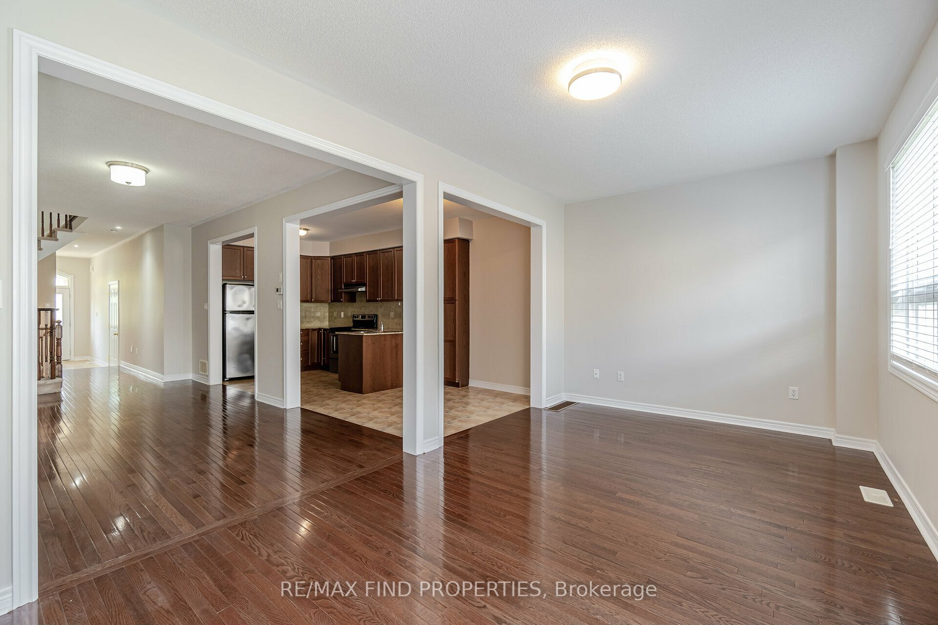 2371 Baronwood Dr