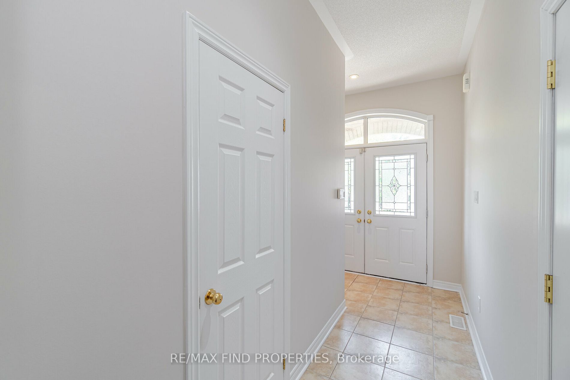 2371 Baronwood Dr